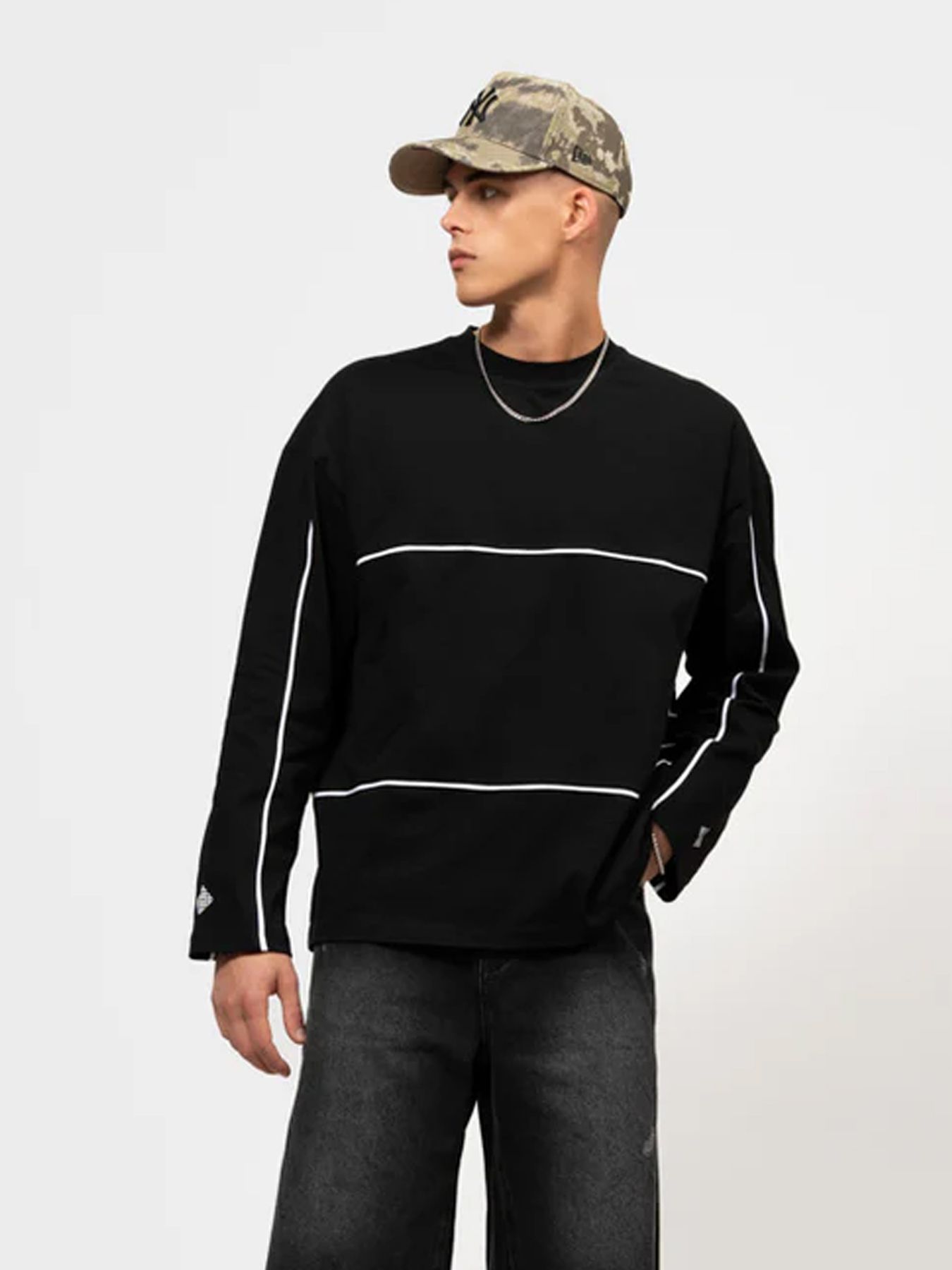Equalité Bruno line longsleeve Black 00118792-999