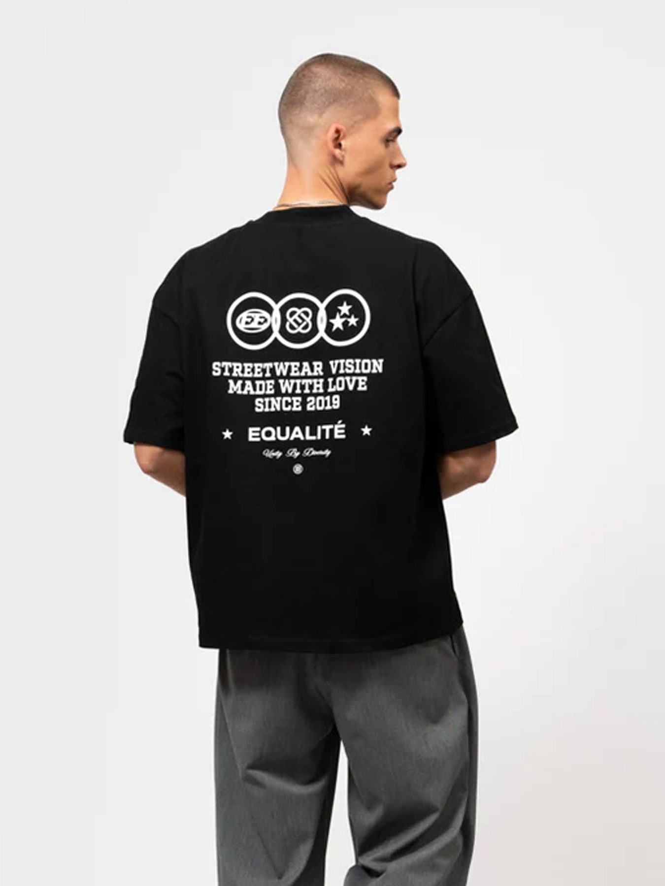 Equalité Universe boxy tee Black 2900167198061