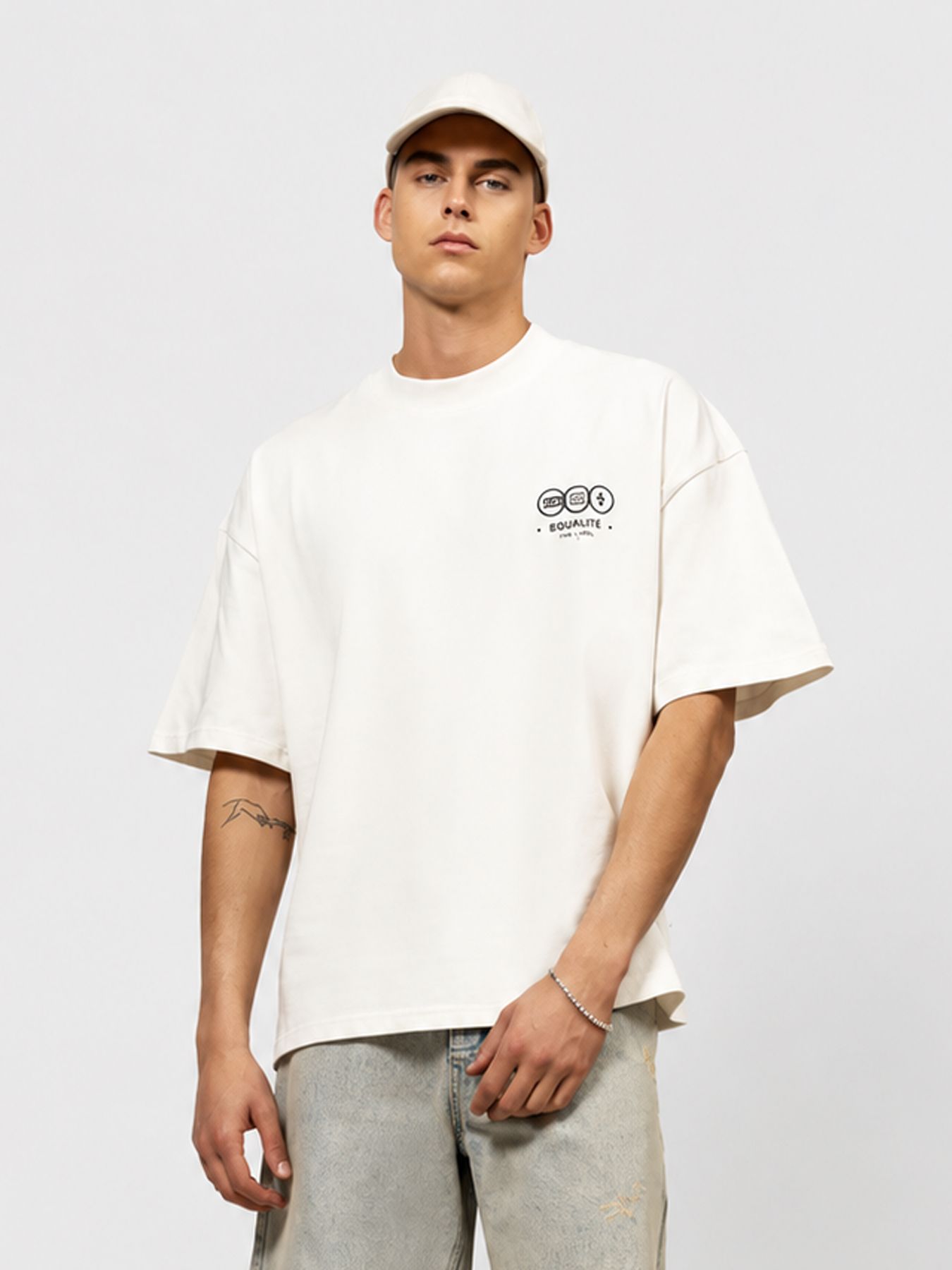 Equalité Universe boxy tee Off White 00118793-OFFWHITE