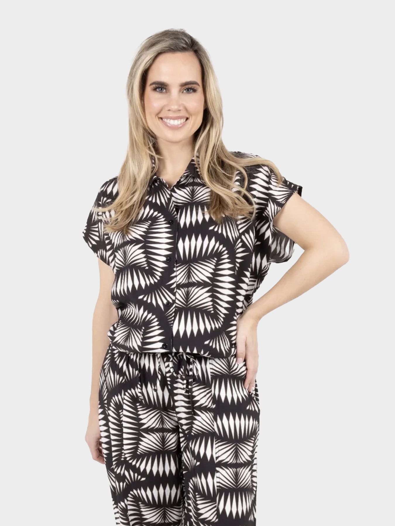 Zoso Melanie 0000-0007 black-sand 00118799-EKA26006500000040