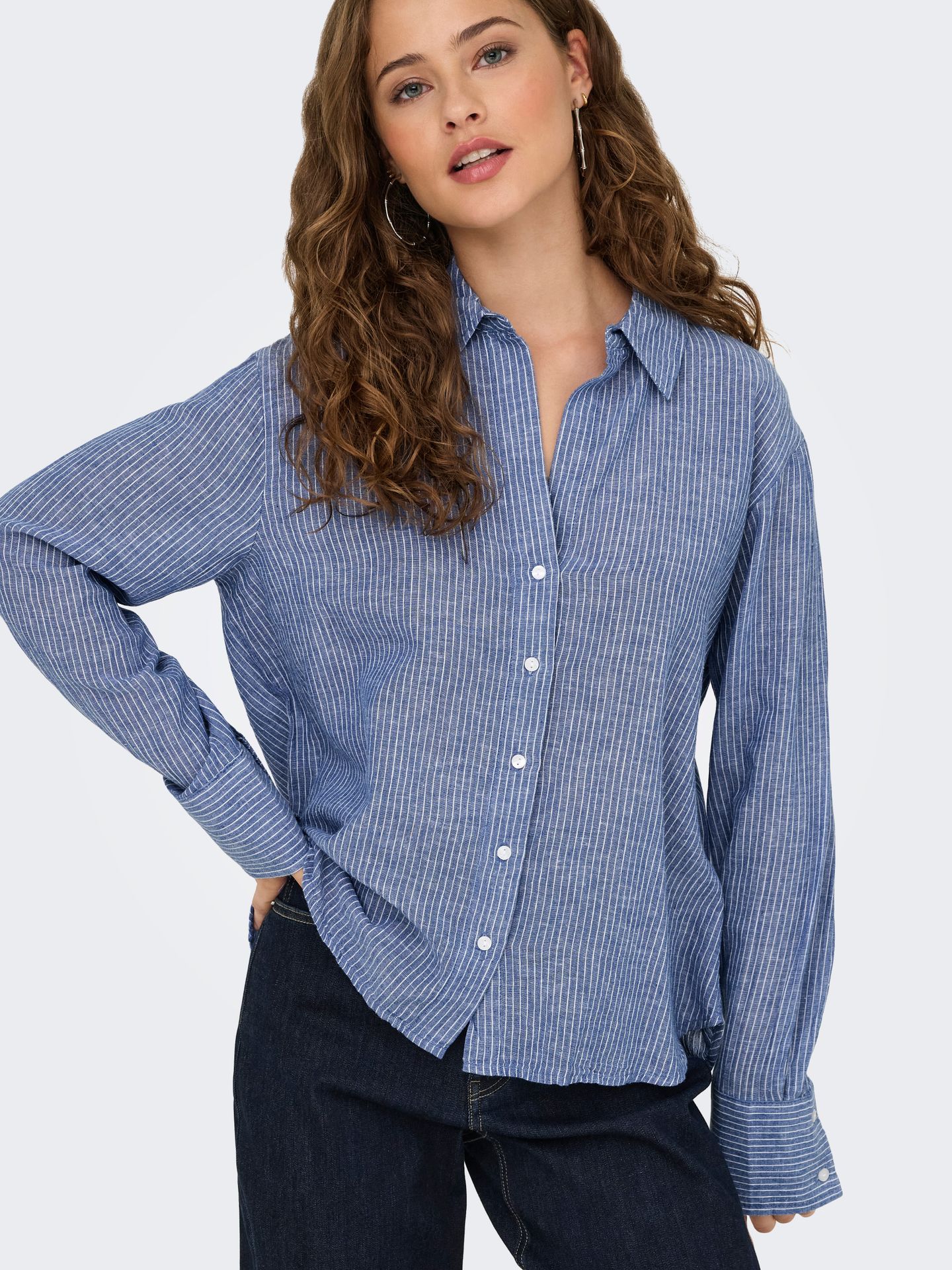 JDY JDYMILA L/S LOOSE LINEN SHIRT WVN D Star Sapphire/CLOUD DANCER 2900167249039