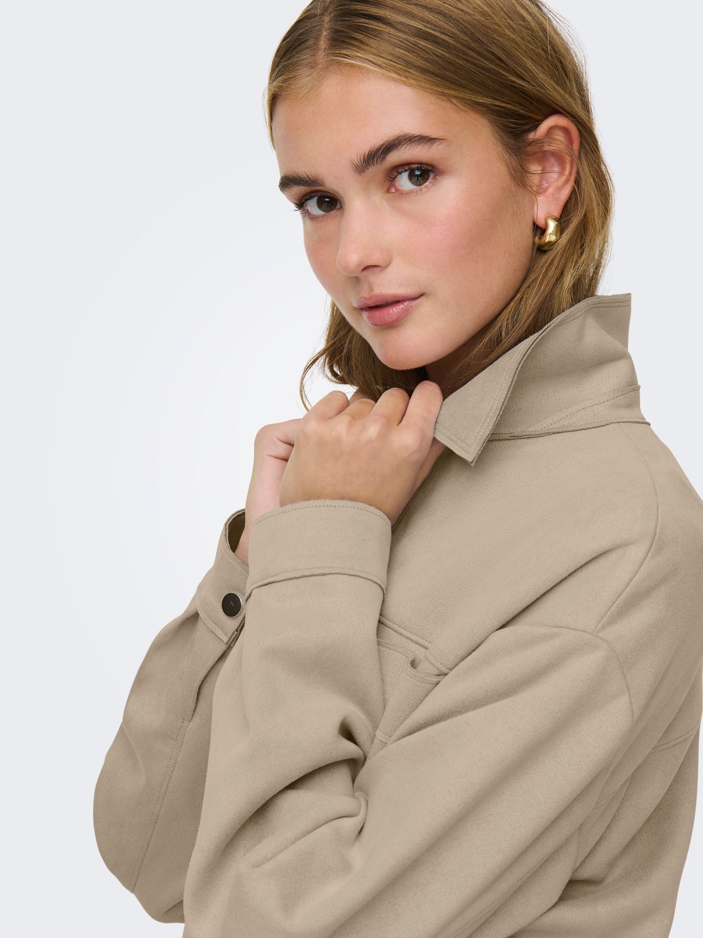 Only JDYJULLE L/S FAKE SUEDE SHIRT JRS N Oxford Tan 2900167857012