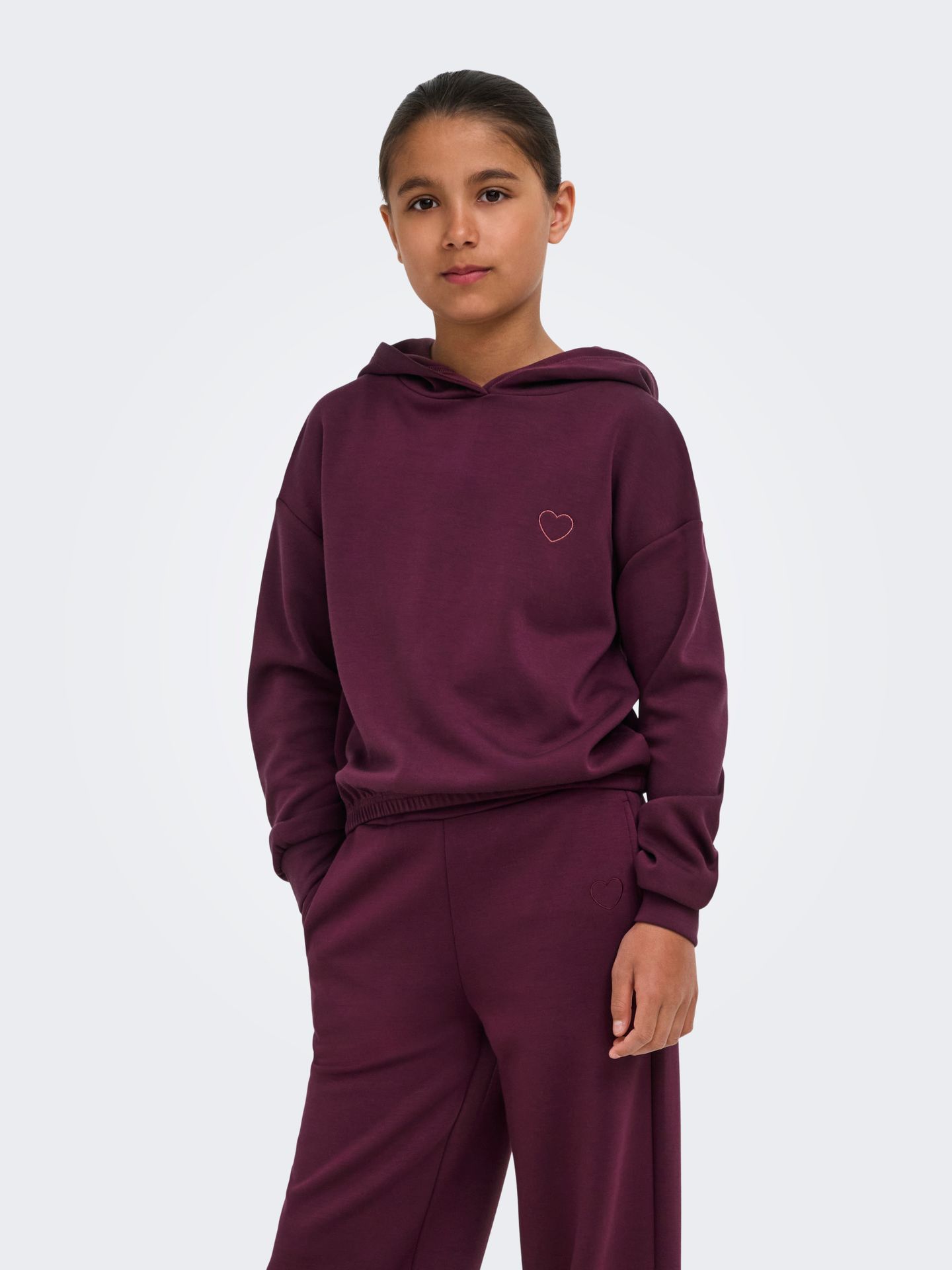Only KOGADA-COOPER HEART L/S HOOD FR SWT Fig/Fig Emb. Heart 2900167928019