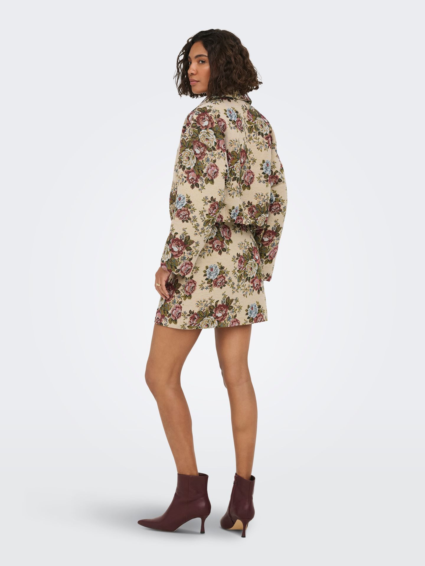 Only JDYFLOLA L/S JACQUARD JACKET WVN Crème Brûlée/FLOWER JACQUARD 2900168143046
