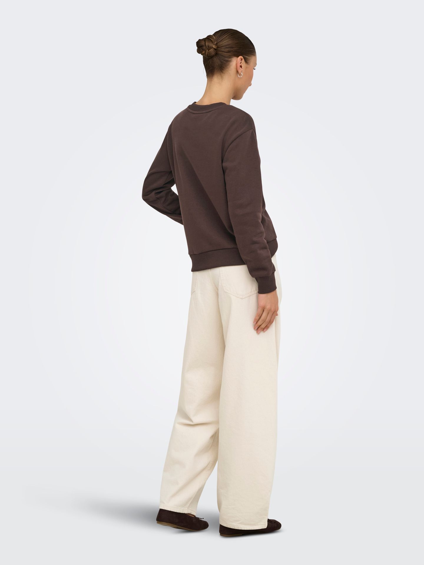 Only JDYPARIS L/S EMB SWEAT JRS NOOS Coffee Bean/PARIS TNT EMB/SMALL HEA 2900168494049