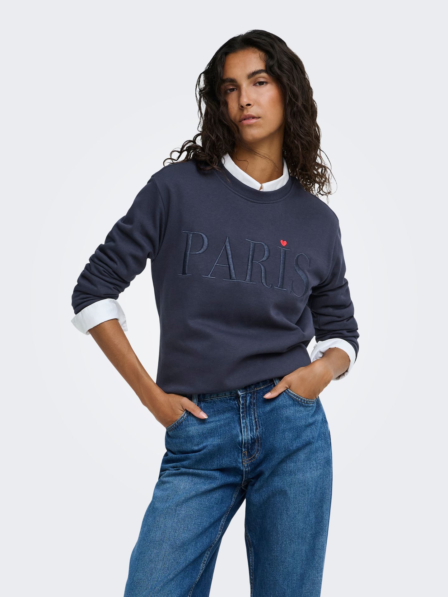 Only JDYPARIS L/S EMB SWEAT JRS NOOS Night Sky/PARIS TNT EMB/SMALL HEART 00119486-EKA26011400003662