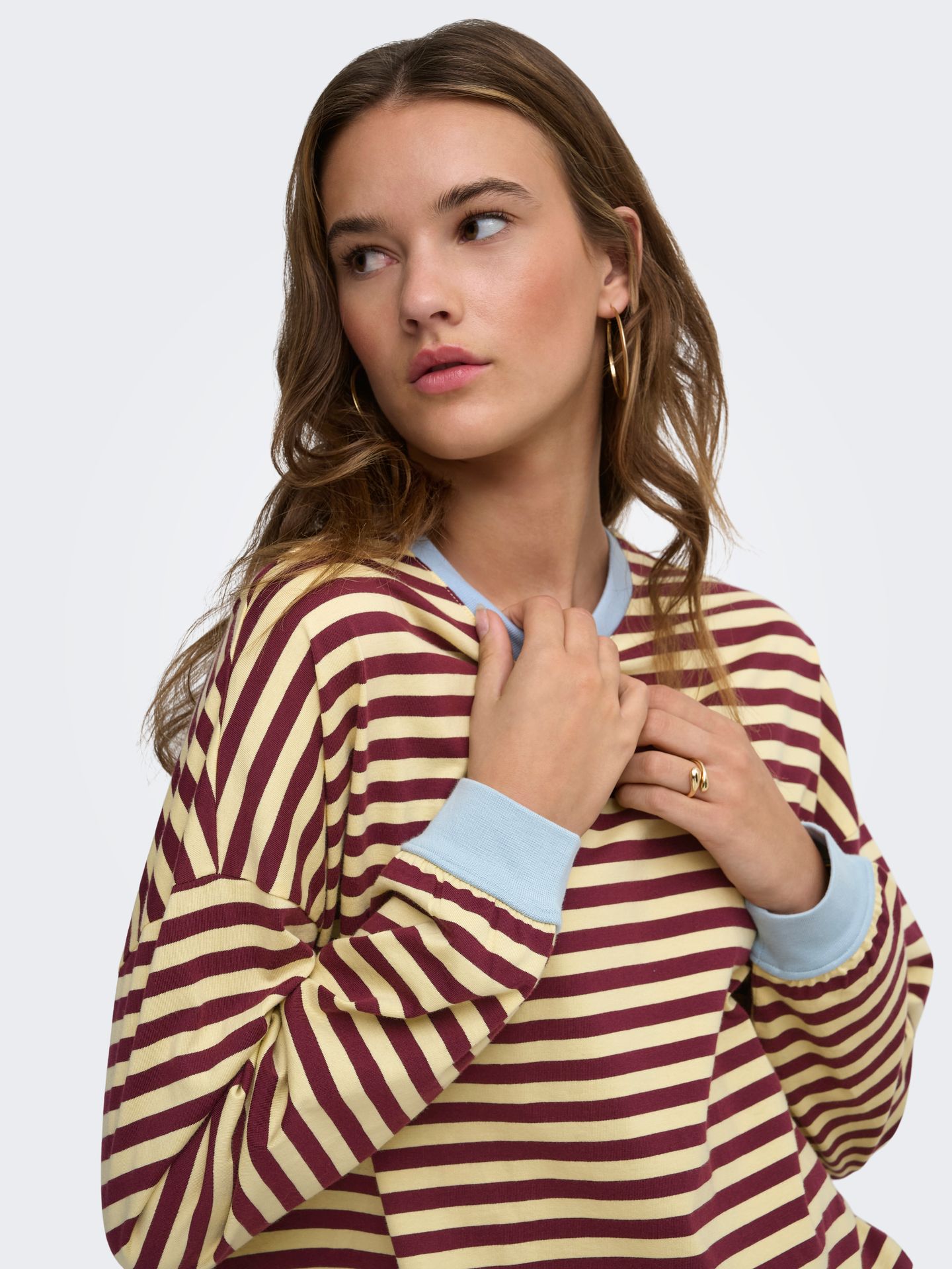 Only ONLFREJA L/S LOOSE TOP CS JRS Mellow Yellow/Black/Tofu/Bracken/Ya 2900168552022