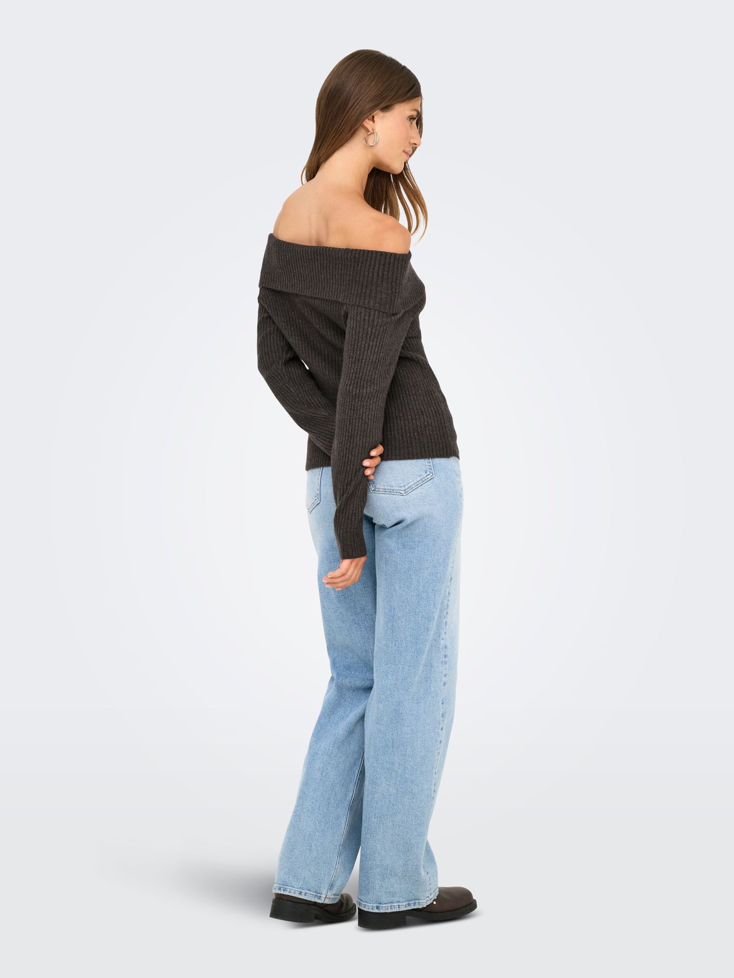 Only ONLKATIA LS OFF SHOULDER KNT NOOS Chocolate Torte/CLOUD DANCER 2900169605055