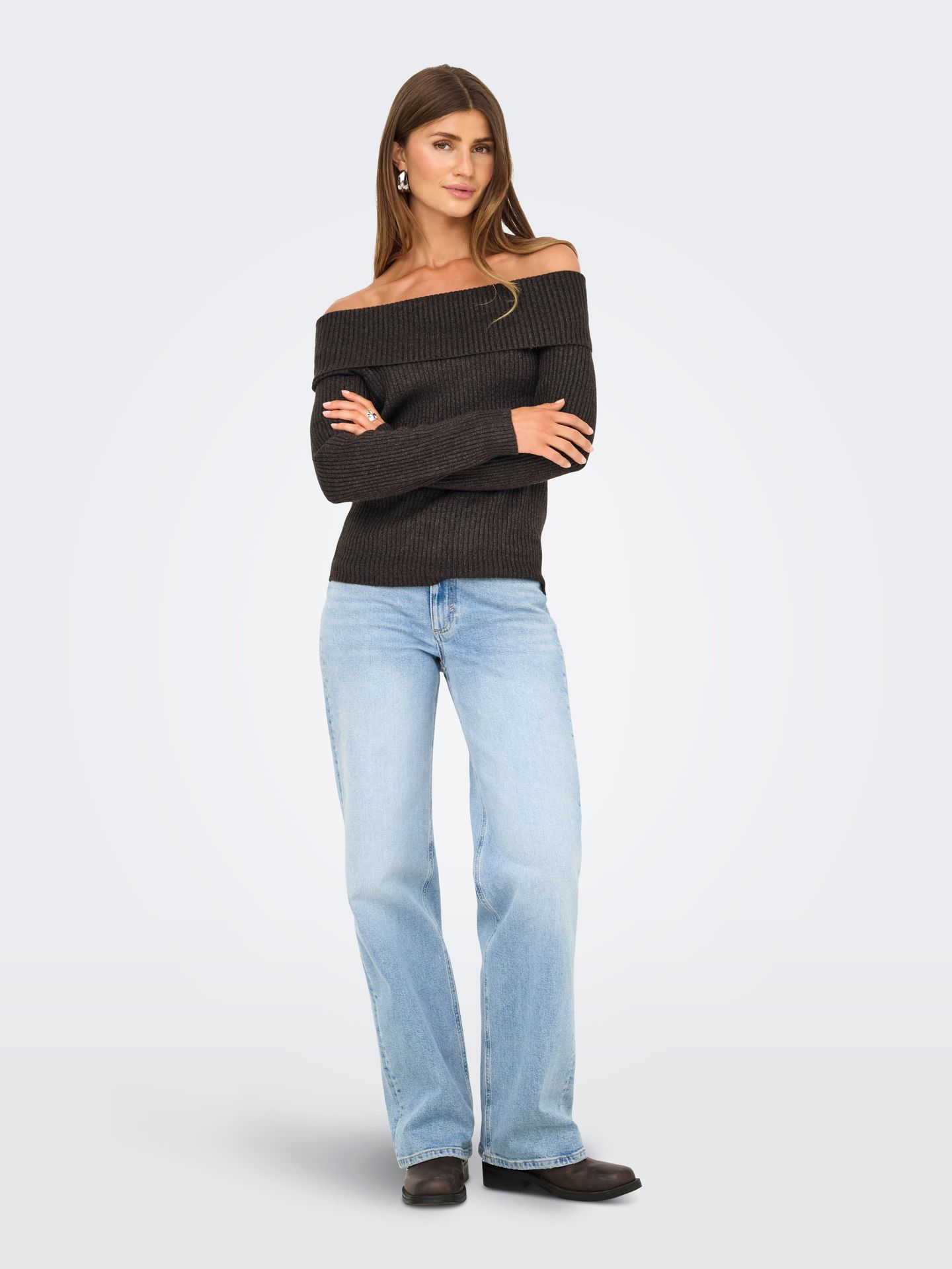 Only ONLKATIA LS OFF SHOULDER KNT NOOS Chocolate Torte/CLOUD DANCER 2900169605055