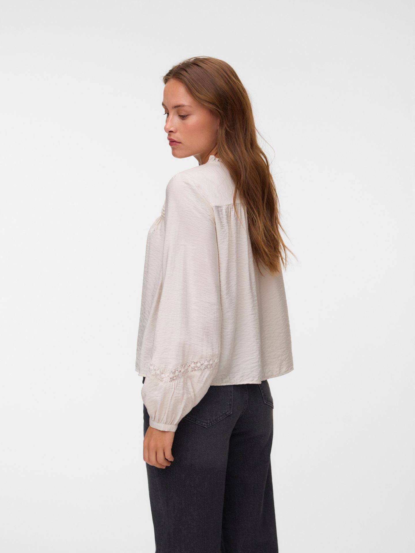 Vero Moda VMCASEY LS LACE SHIRT WVN NOOS Pumice Stone 2900168730048