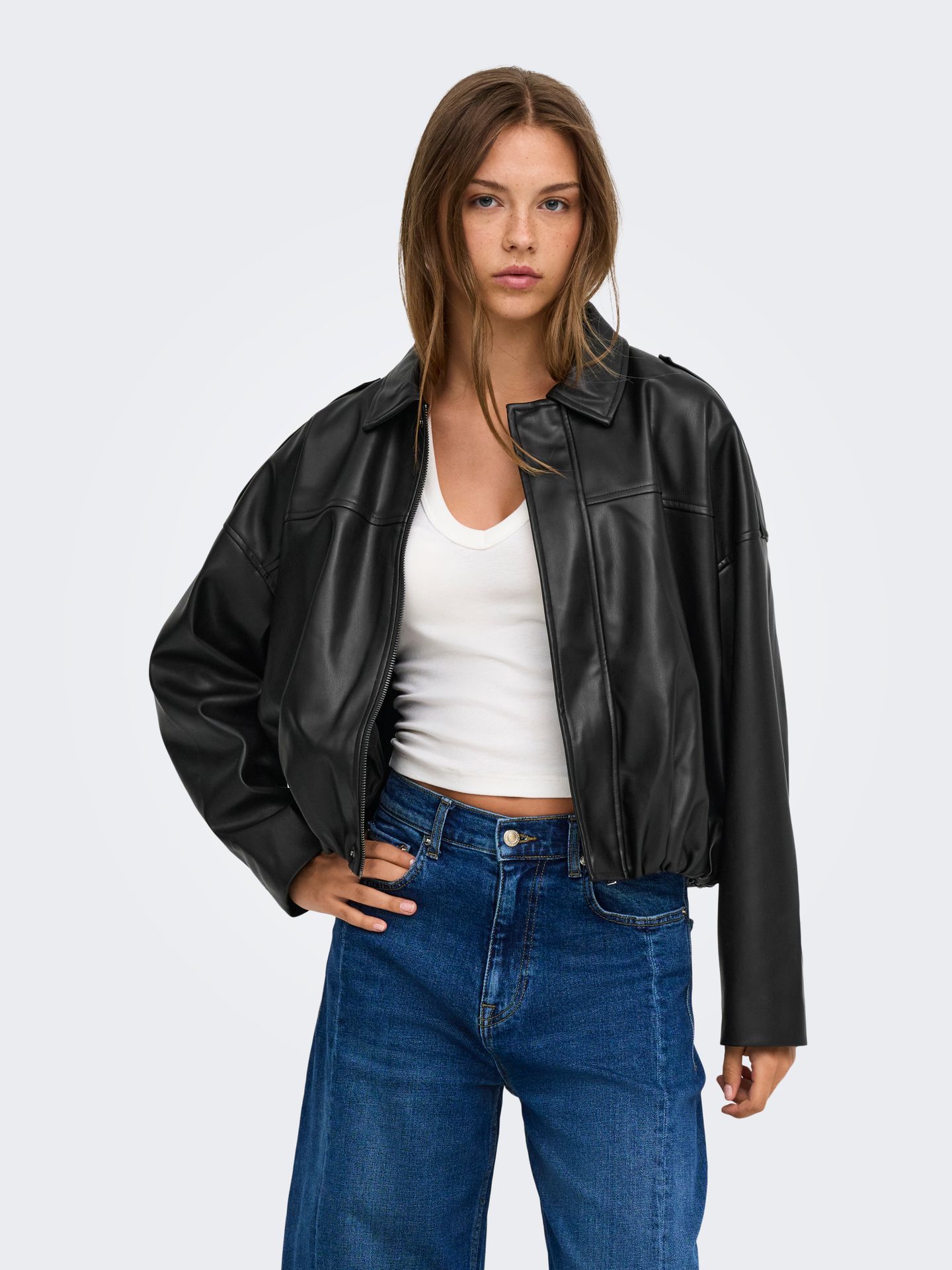 Only ONLMOON-NELI L/S FAUX LEATHER BOMBE Black 2900168758011