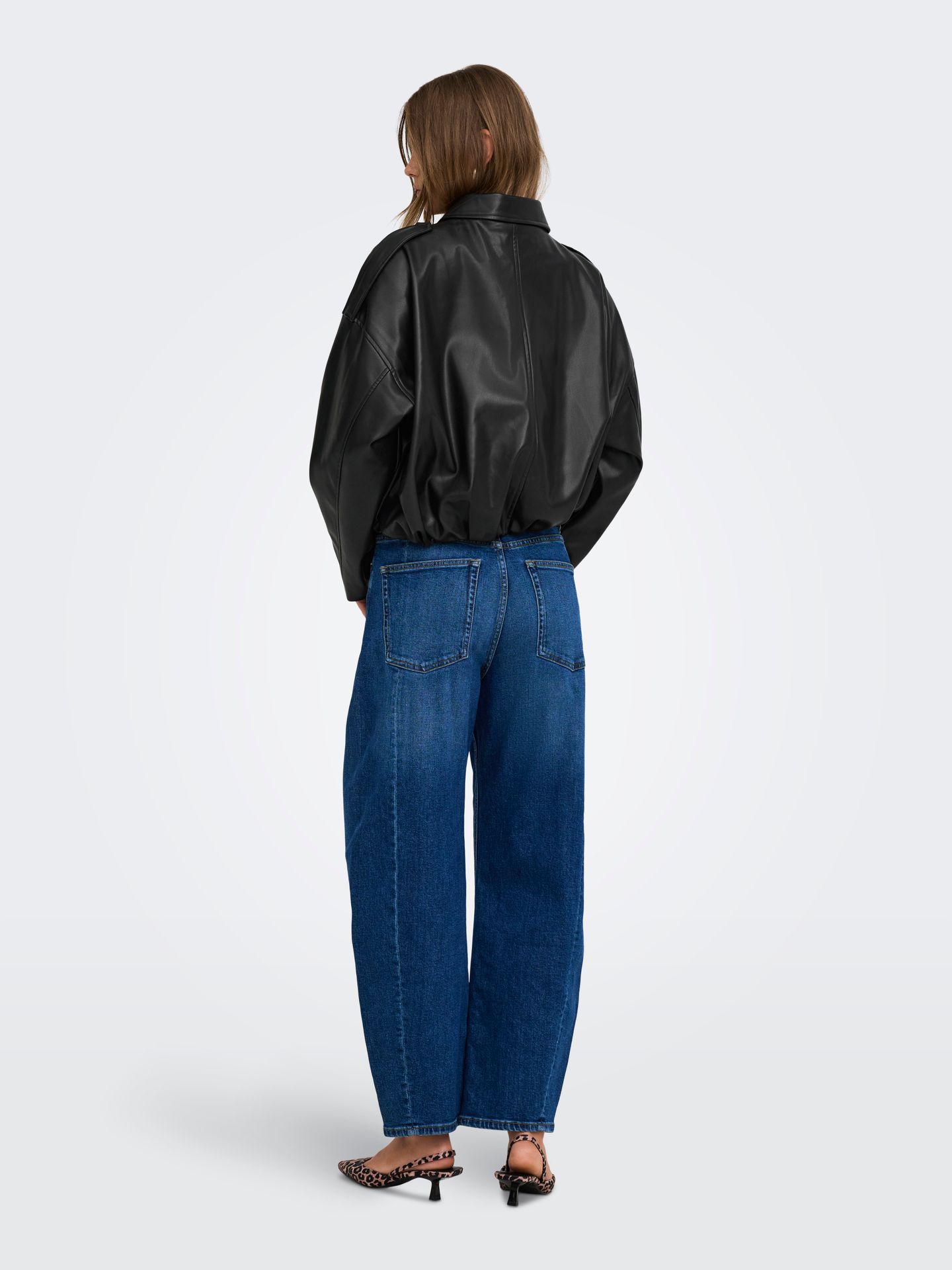 Only ONLMOON-NELI L/S FAUX LEATHER BOMBE Black 2900168758011