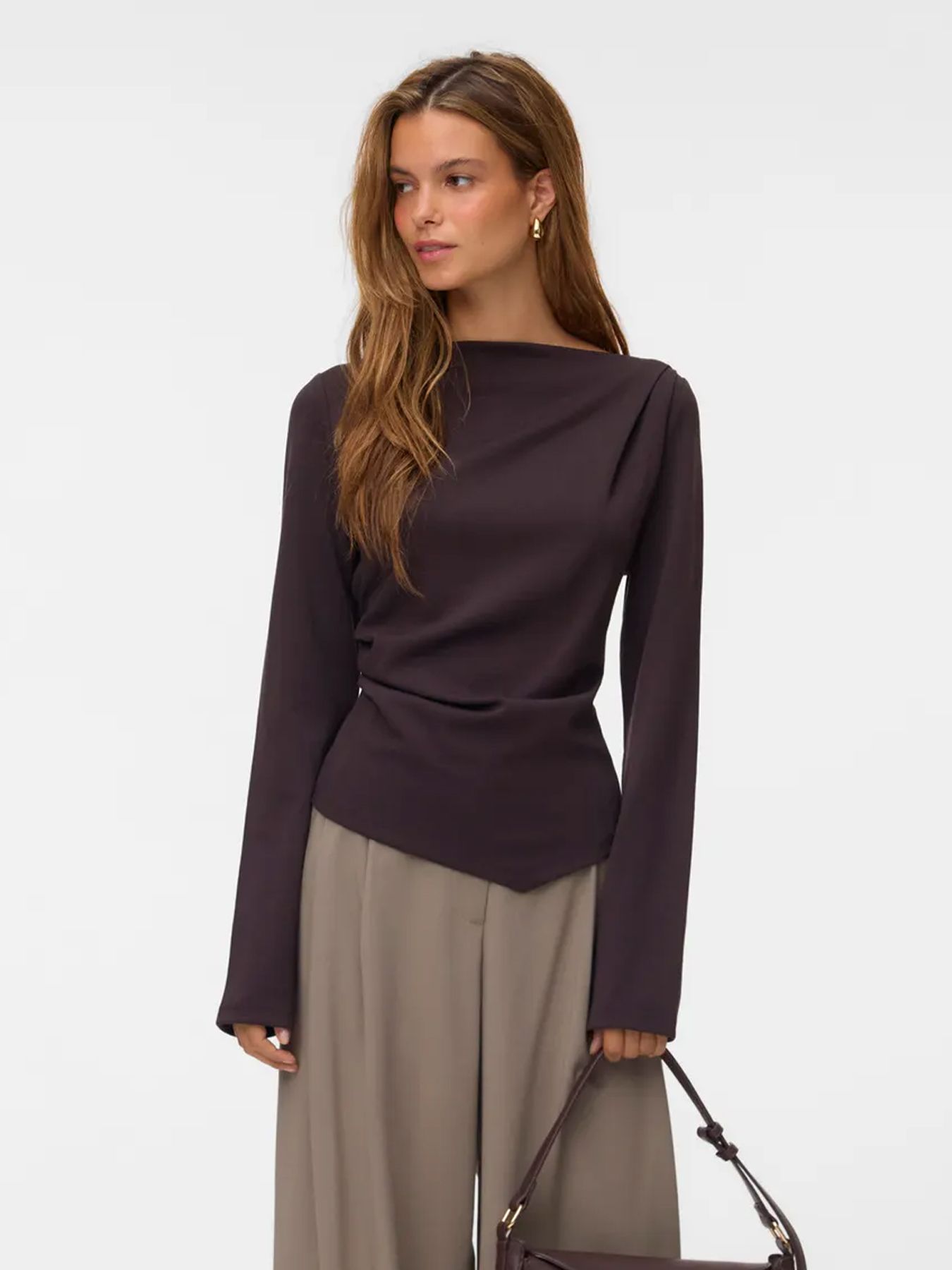 Vero Moda VMMILLE LS BOATNECK SHORT TOP JRS N Chocolate Torte 00119600-EKA26011400003061