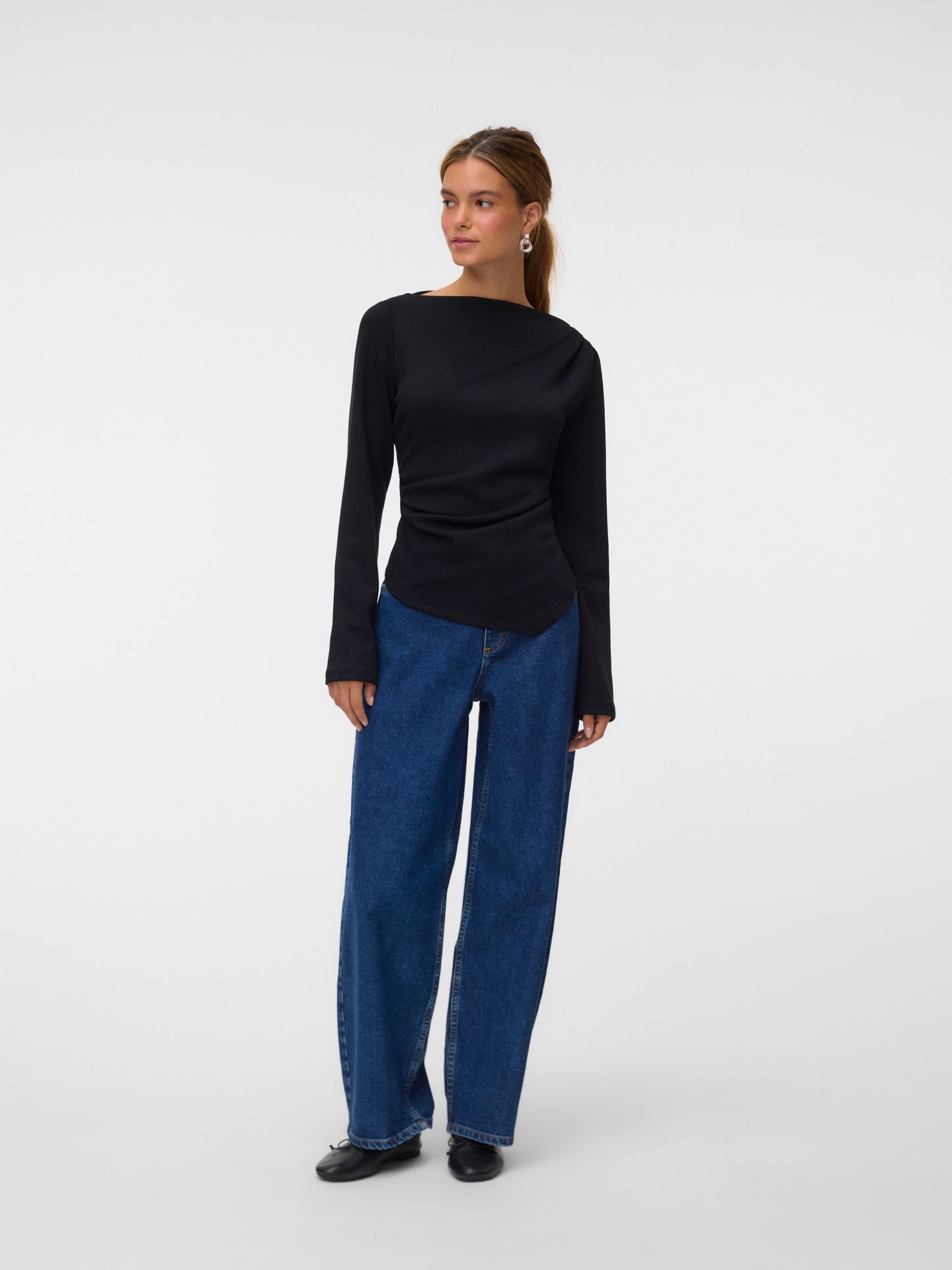 Vero Moda VMMILLE LS BOATNECK SHORT TOP JRS N Black 2900168749019