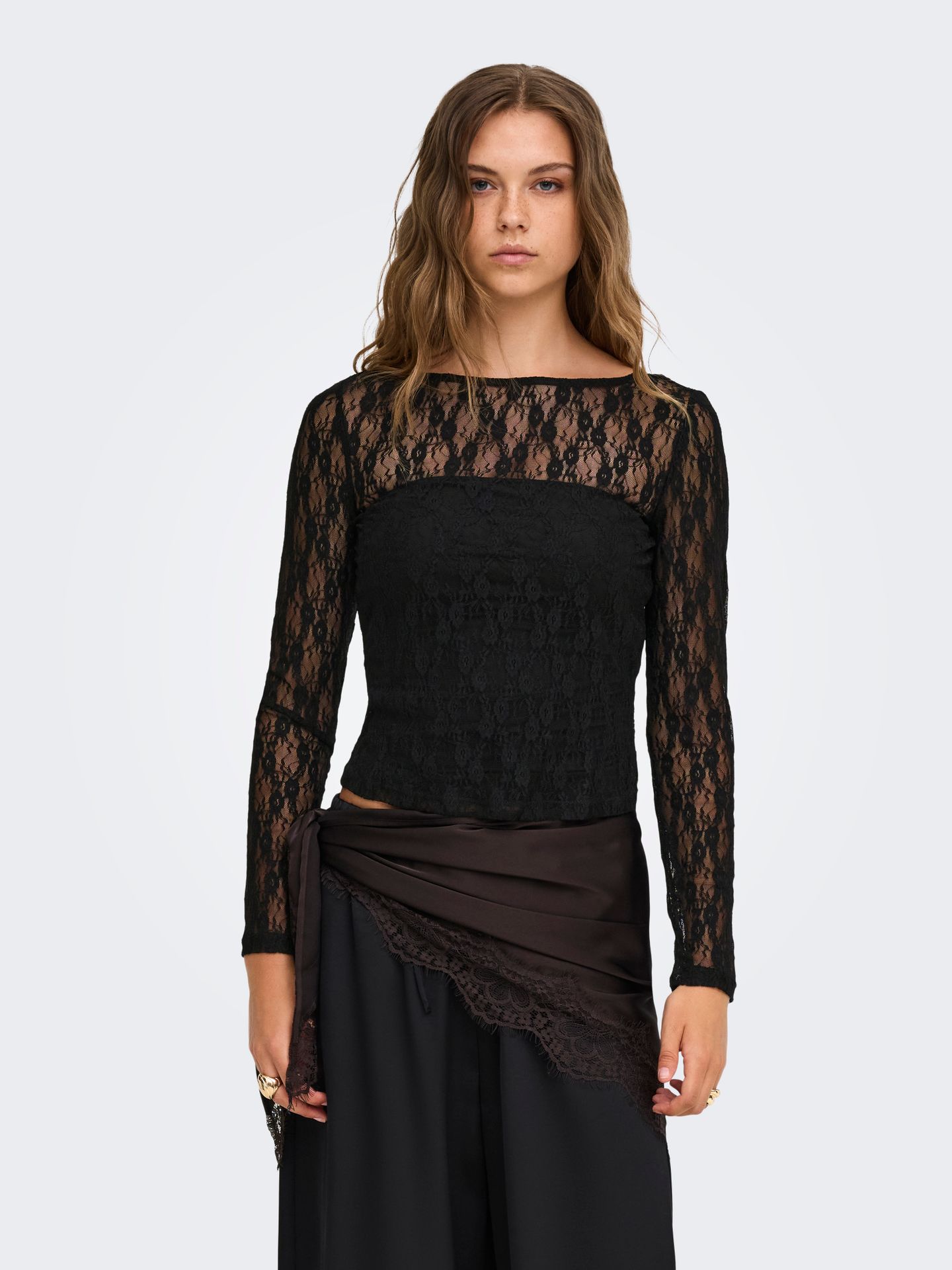 Only ONLNIKITA L/S BOATNECK LACE TOP BOX Black 2900168754044