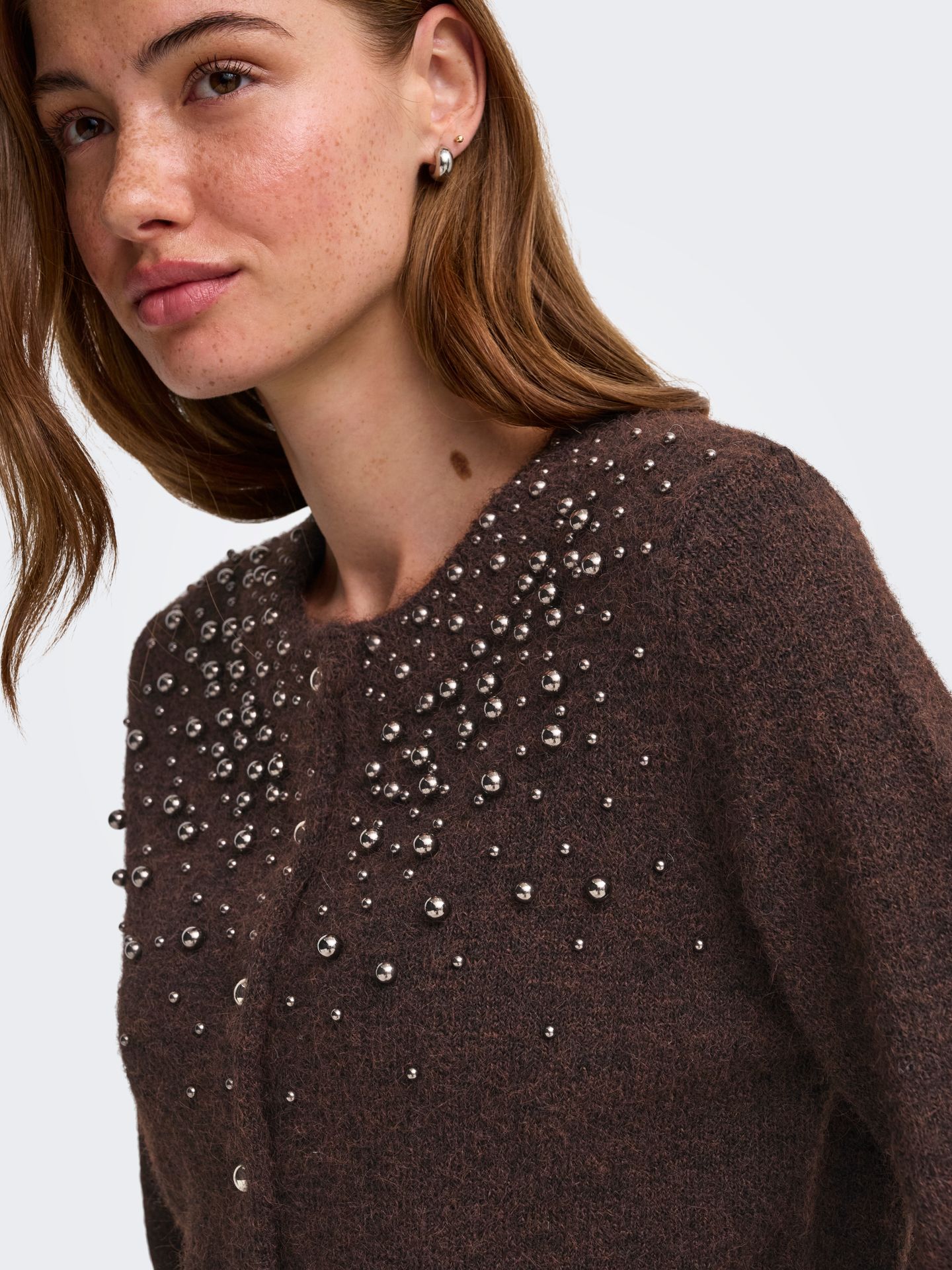 Only ONLMIGGIE LS O-NECK PEARL CARDI KNT Coffee Bean/Paris 2900169480027
