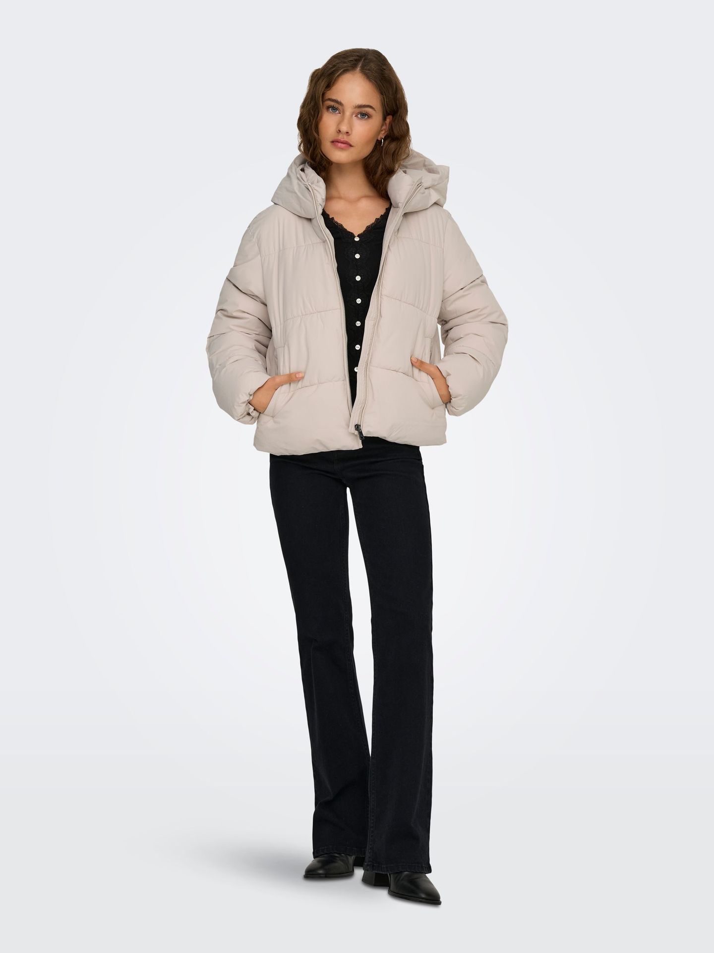 Only ONLJUTA SHORT PUFFER OTW NOOS Pumice Stone 2900169607028