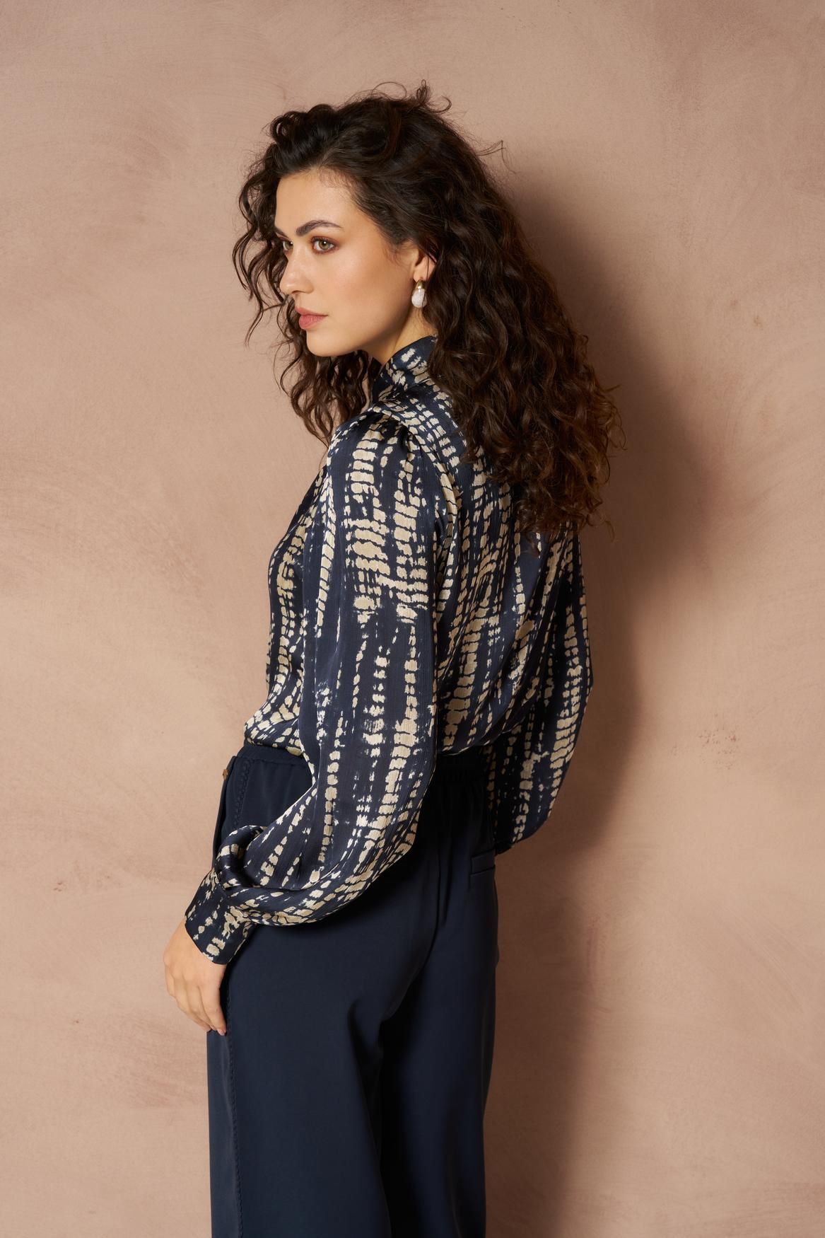 Lofty Manner Blouse Ira - Straight Marble 410 dark blue 2900169781063