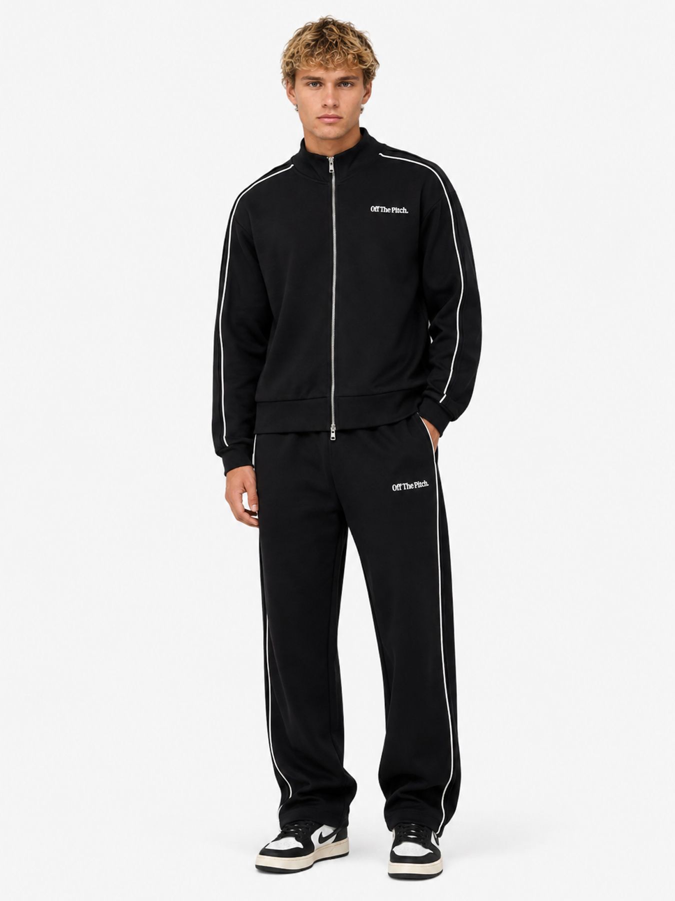 Off The Pitch Piping panel pants Black 2900169822032