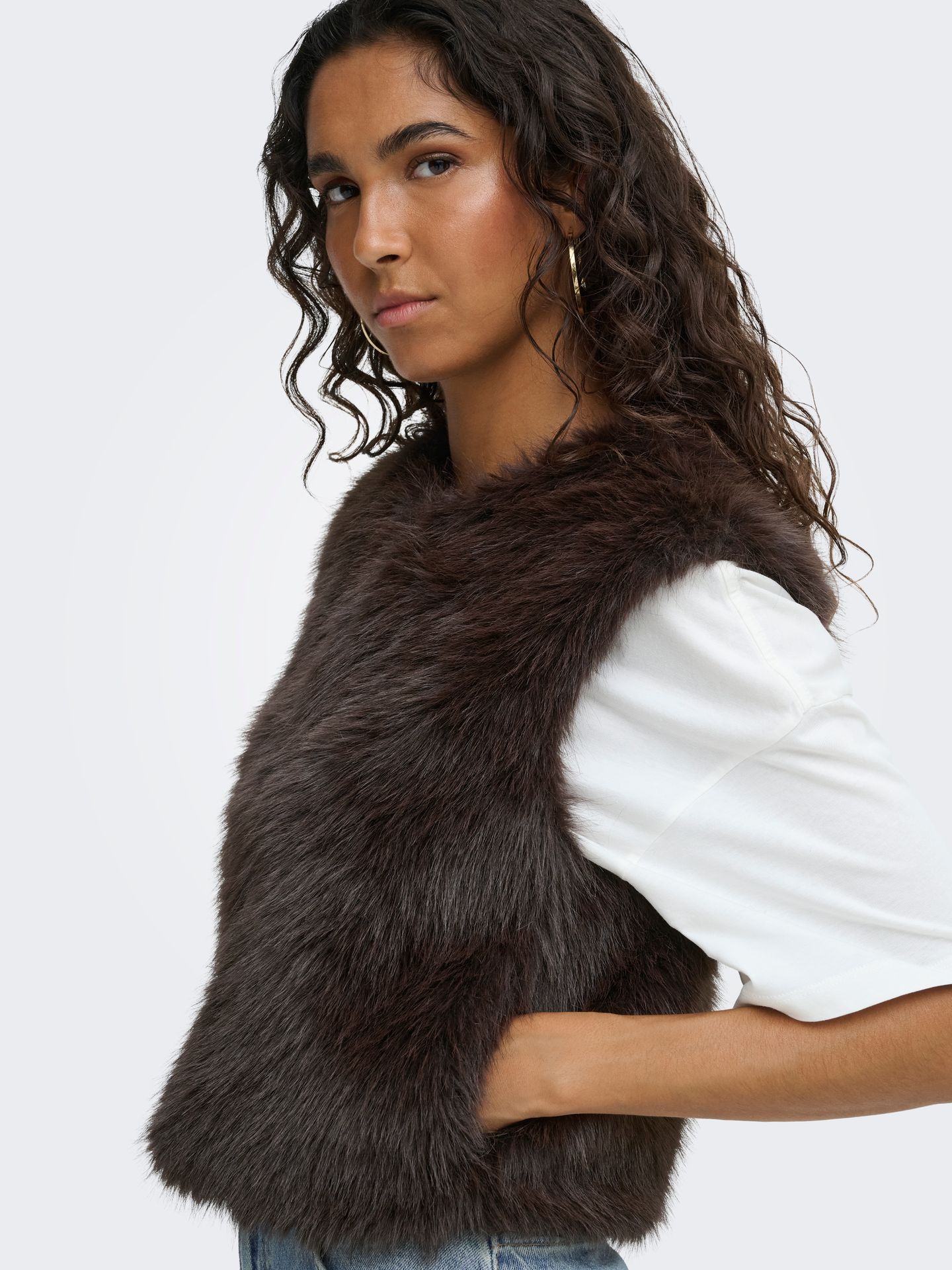 Only JDYORA FAUX FUR WAISTCOAT OTW QIQ N Chocolate Torte 2900170528046