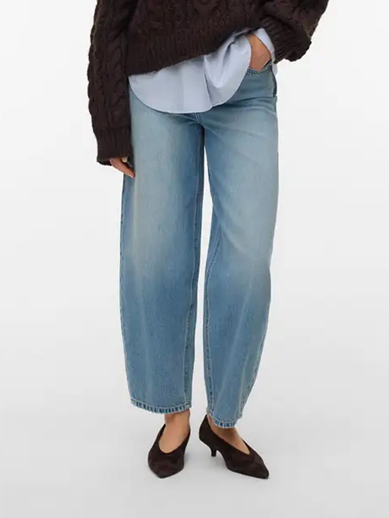 Vero Moda VMBILLIE HR BARREL ANK JEANS LI3151 Light Blue Denim/DAISY 00120565-EKA26011400000793