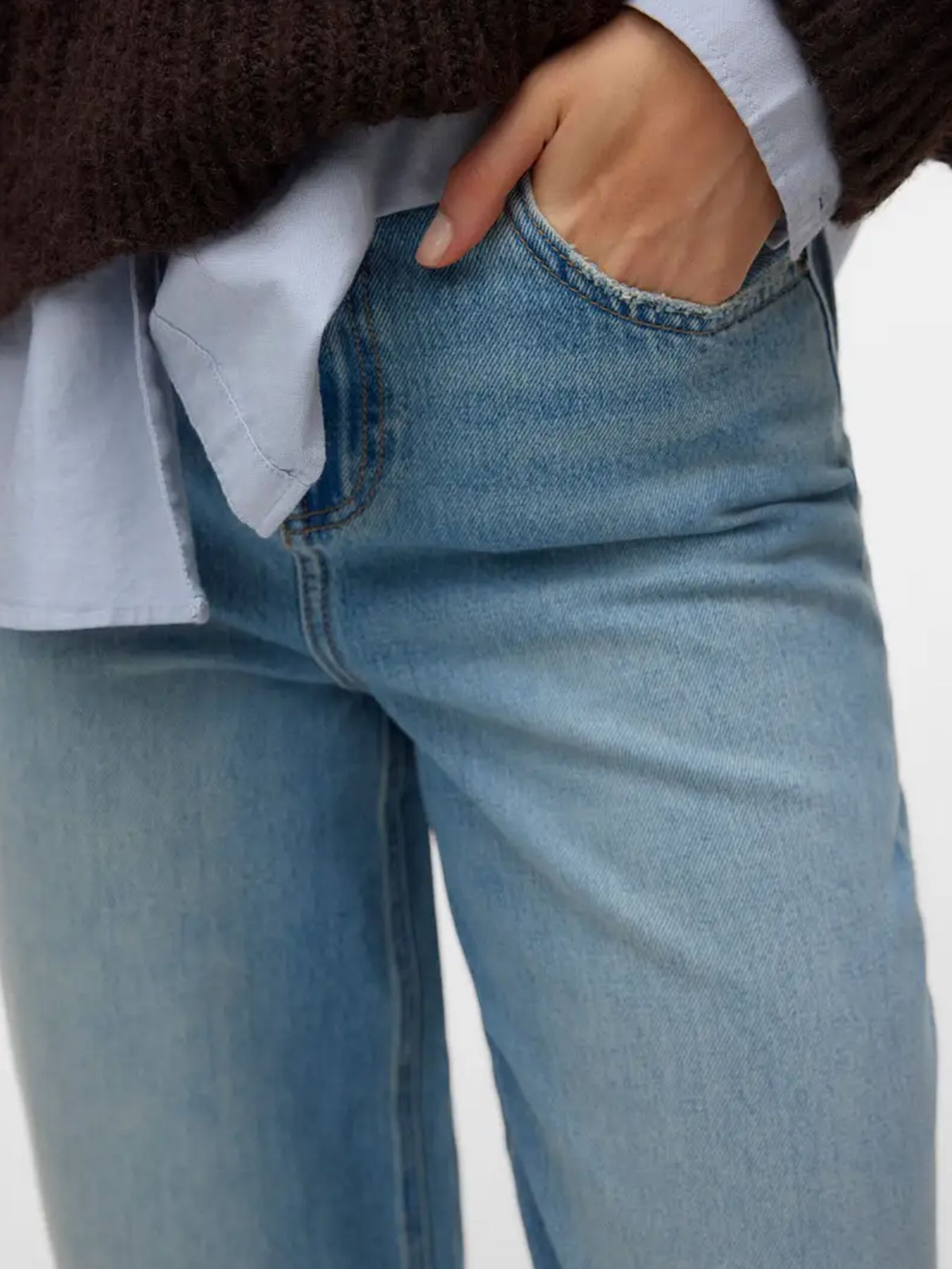Vero Moda VMBILLIE HR BARREL ANK JEANS LI3151 Light Blue Denim/DAISY 2900170537055