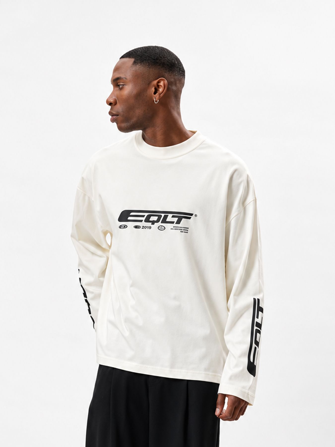 Equalité Eqlt oversized longsleeve off white 00120888-W2