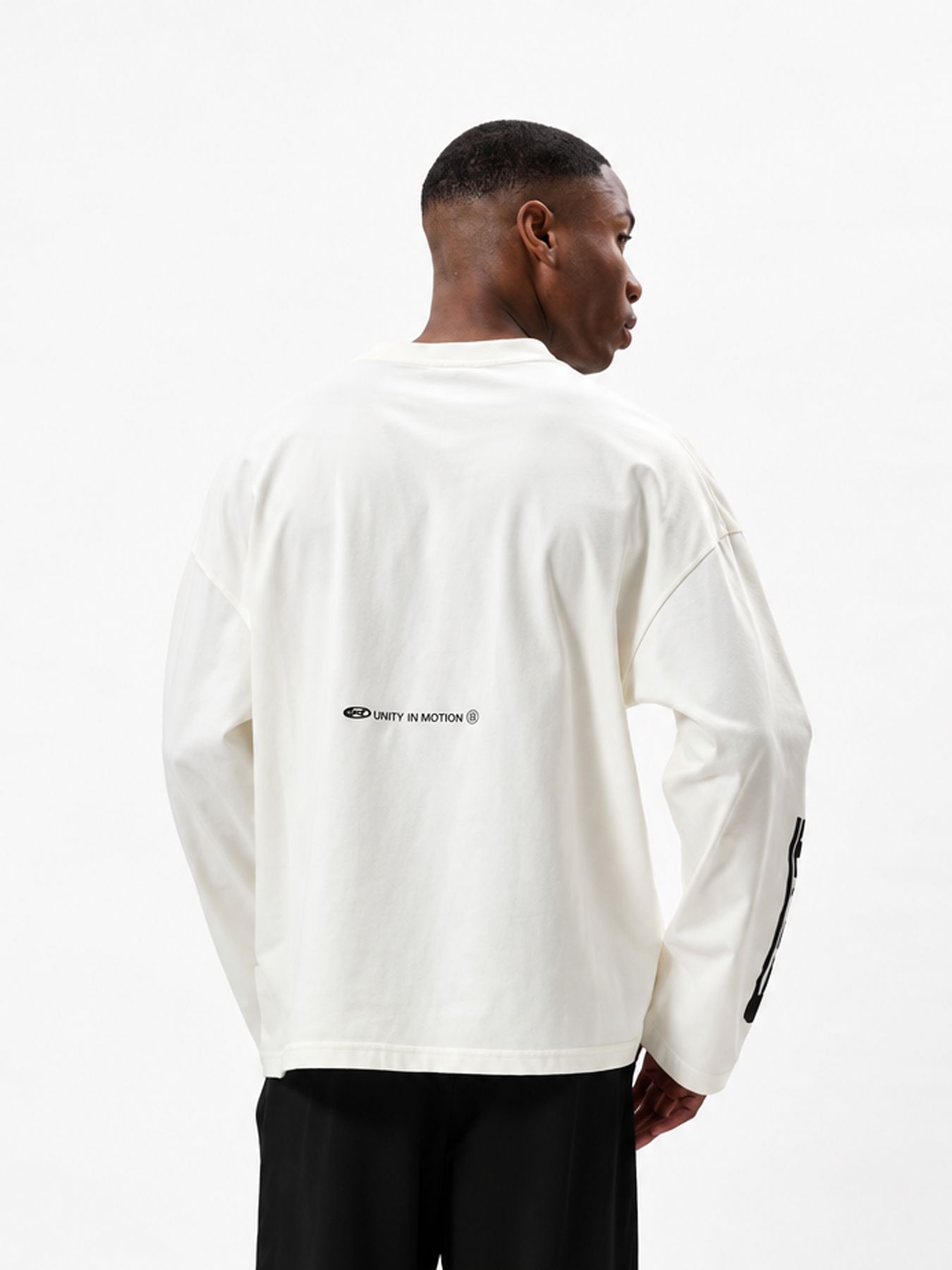 Equalité Eqlt oversized longsleeve off white 2900171672038