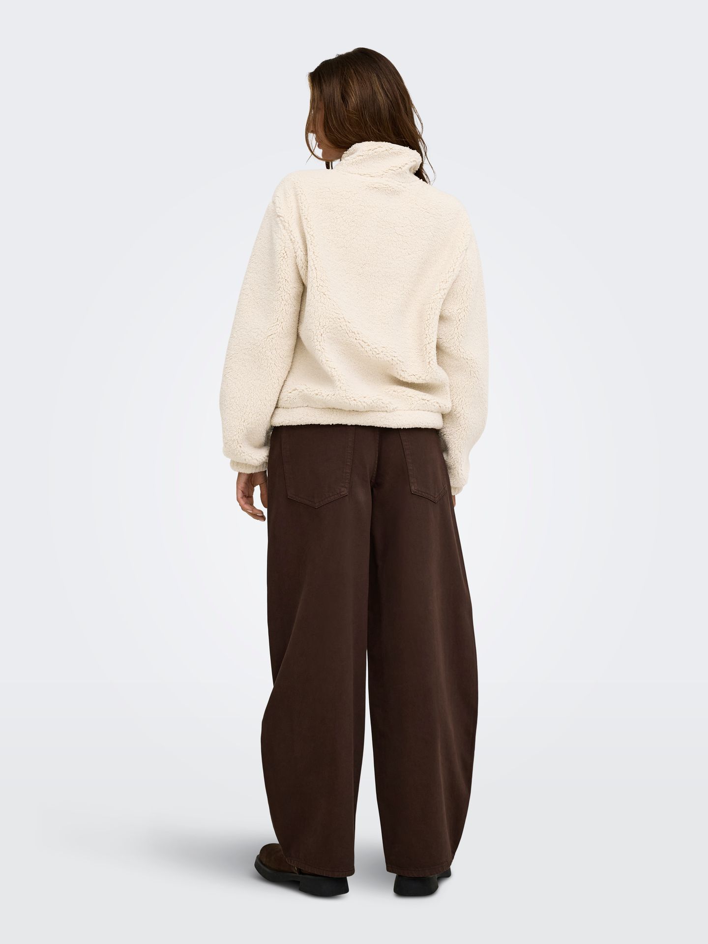Only ONLNEW DALLAS L/S HIGHNECK ZIP CS S Pumice Stone/Coconut 2900171171050