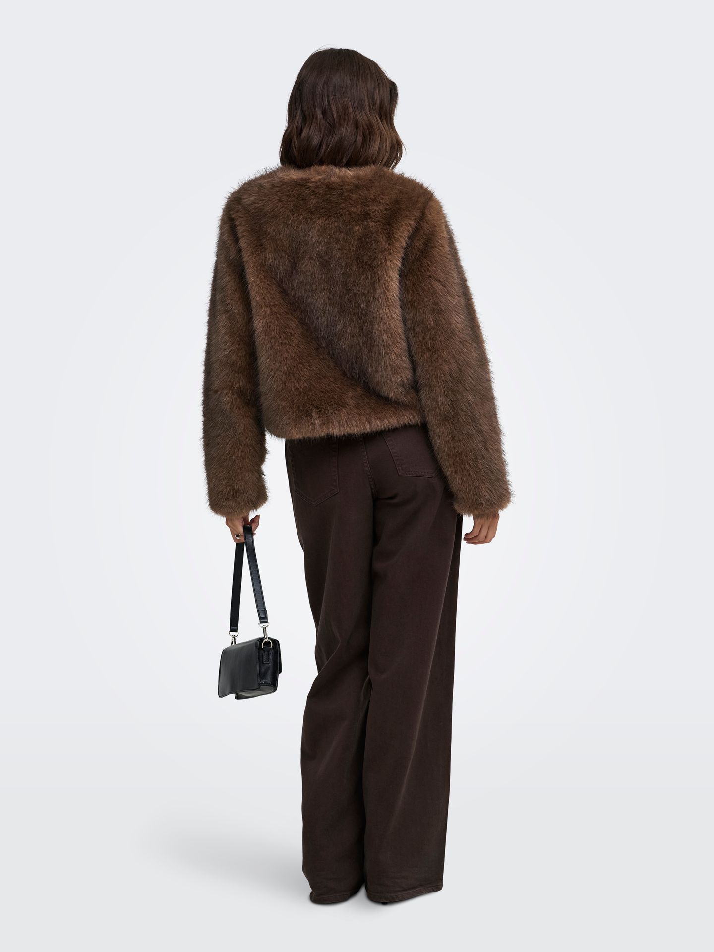 JDY JDYAMY FAUX FUR SHORT JACKET OTW QI Chocolate Torte/CLOUD DANCER 2900171236018