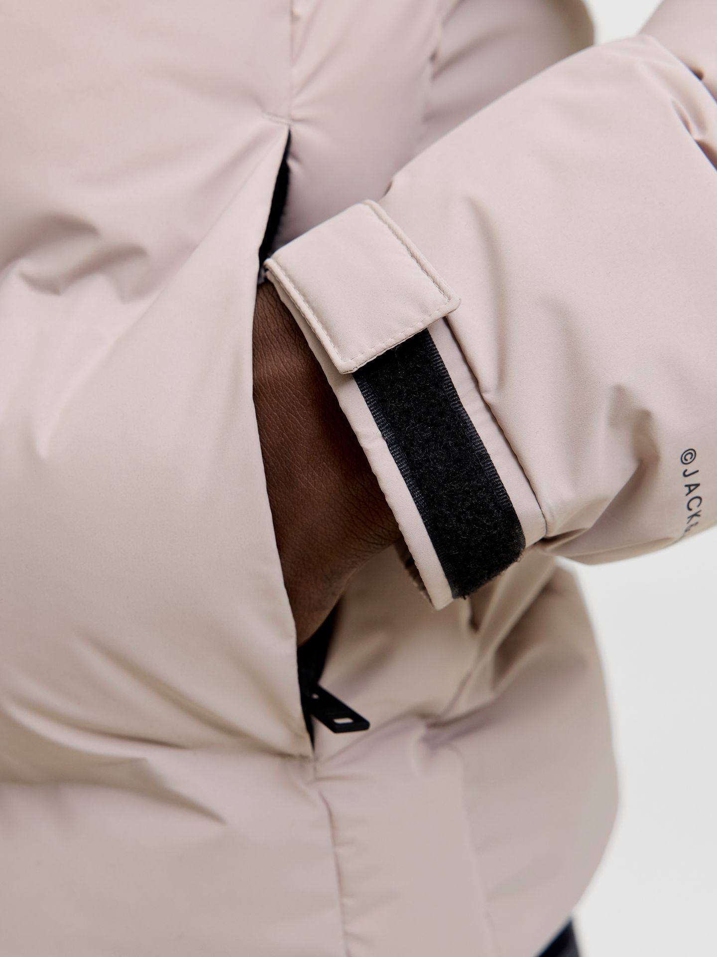 Jack & Jones JJSAGE PUFFER JACKET BF Atmosphere 2900171640044