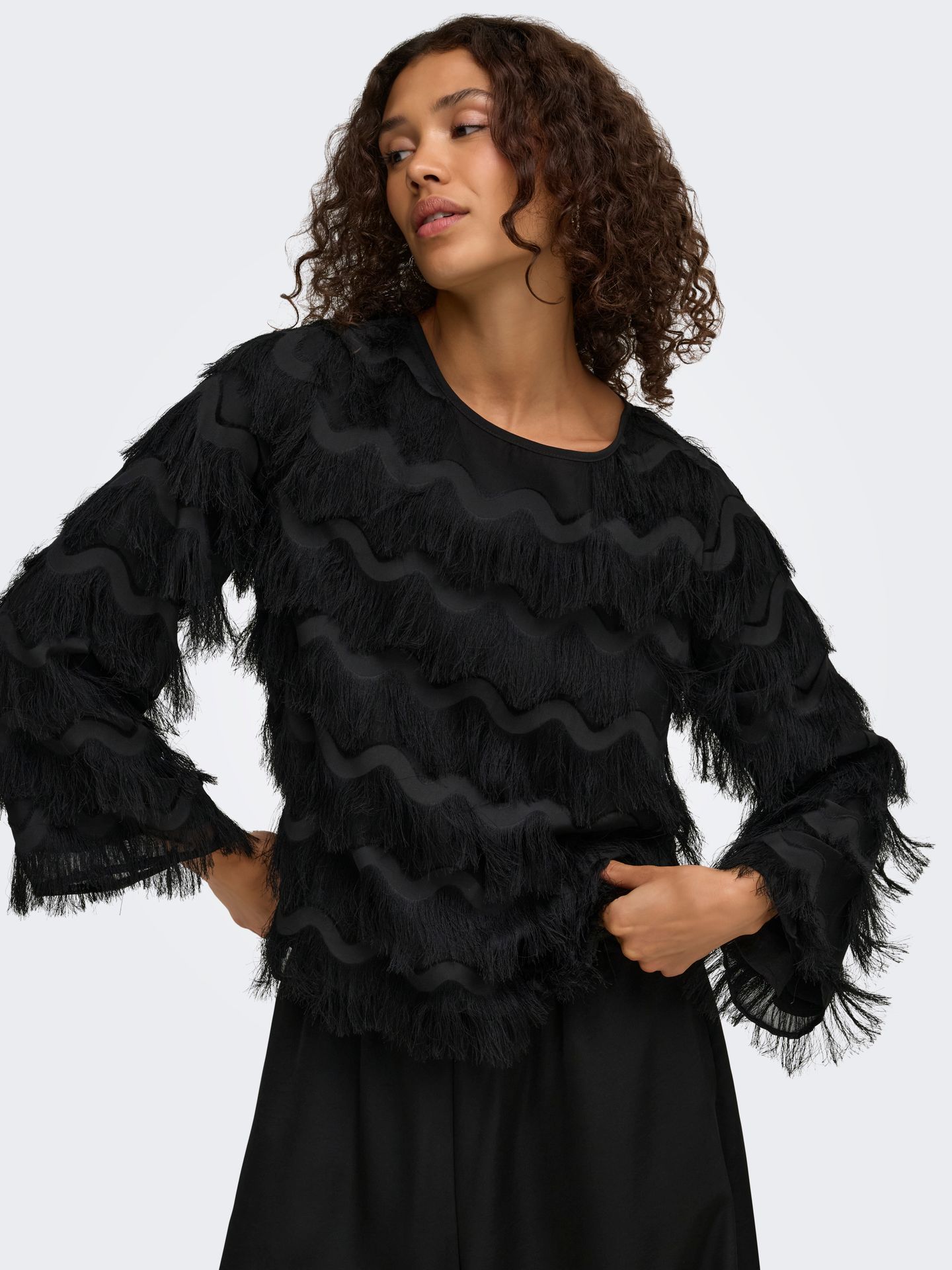 Only JDYKESHA L/S TOP WVN Black 2900171654010