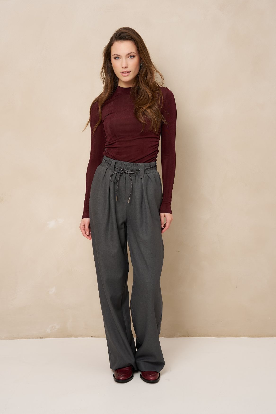 Lofty Manner Top Kelly - Gathered Top 258 burgundy 2900172399040