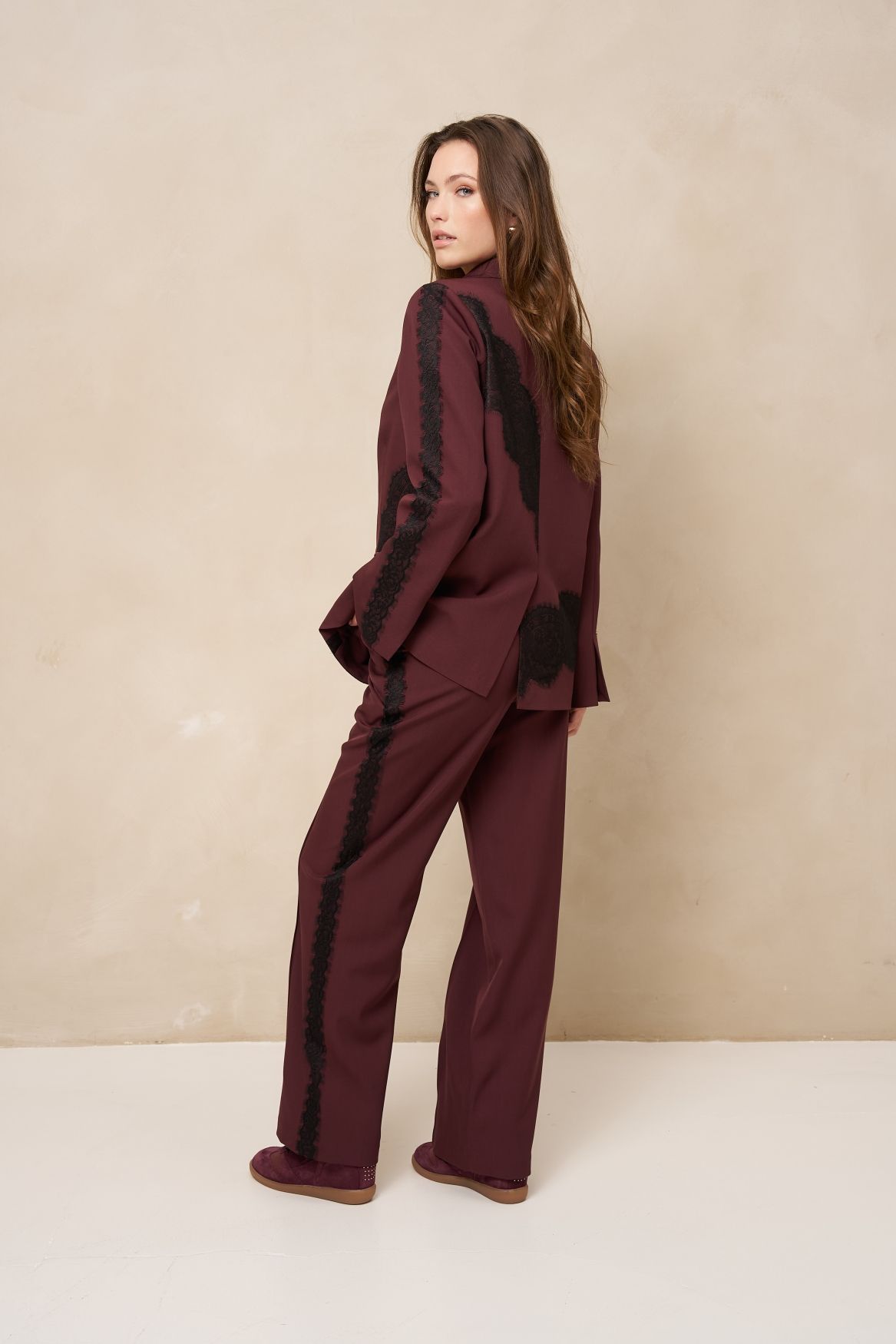 Lofty Manner Pant Koya - Lace Tape 258 burgundy 2900172402030