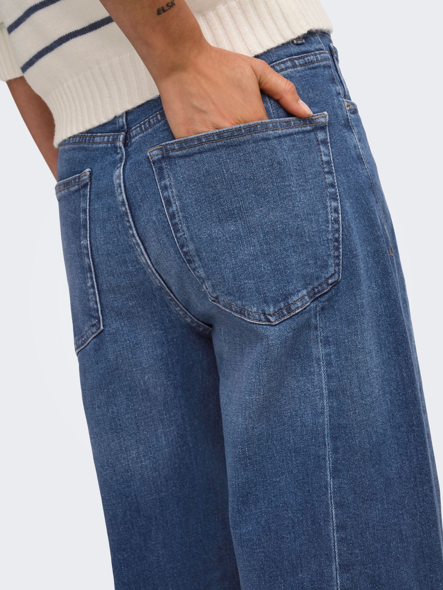 Only ONLJESSICA HW BARREL ANK DNM AZG622 Medium Blue Denim 00121677-EKA26011400000053