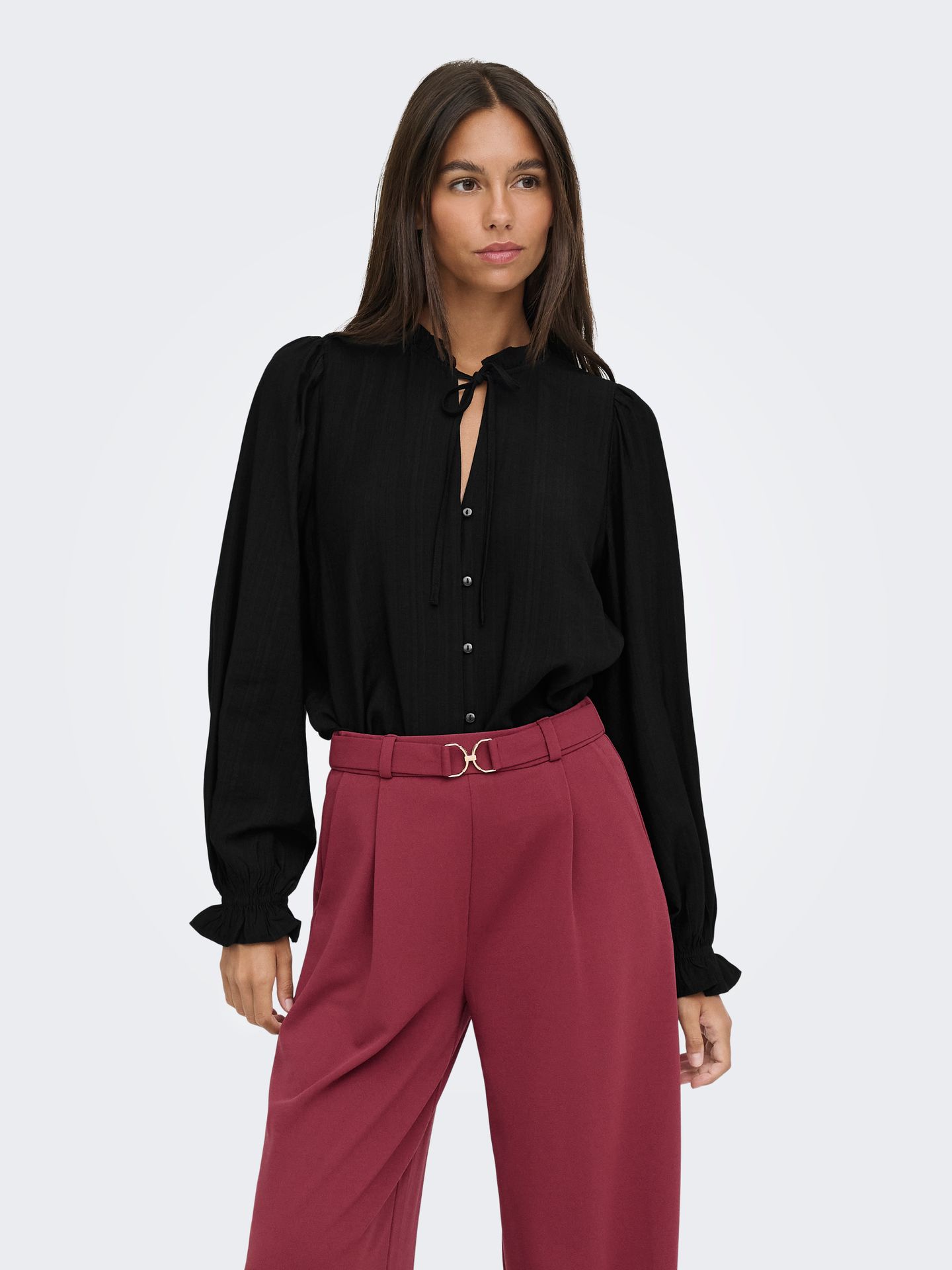 Only JDYVENUS L/S V-NECK STRING SHIRT WV Black 2900172451045