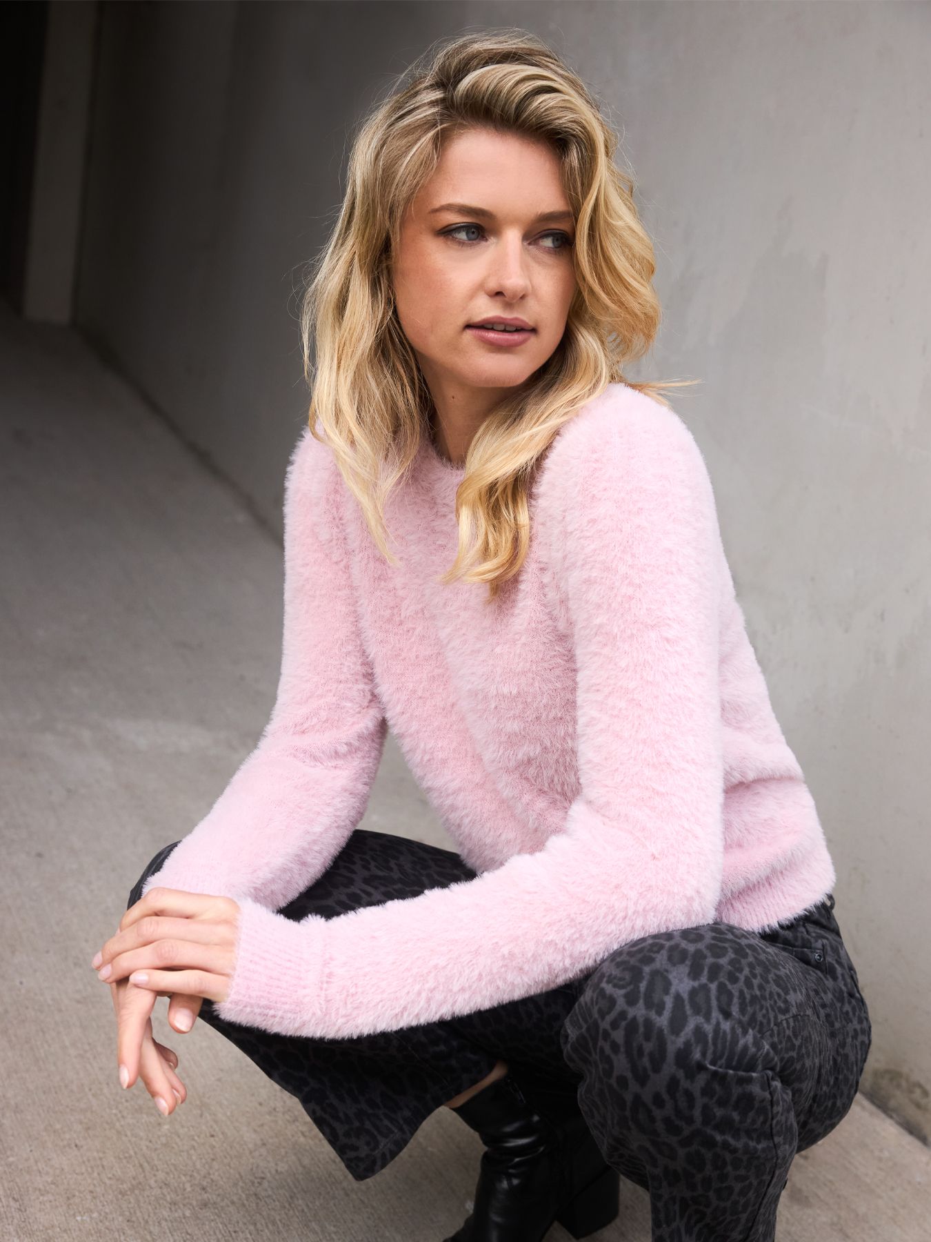 Red Button Fuzzy Puff sleeve pink42 2900153881052