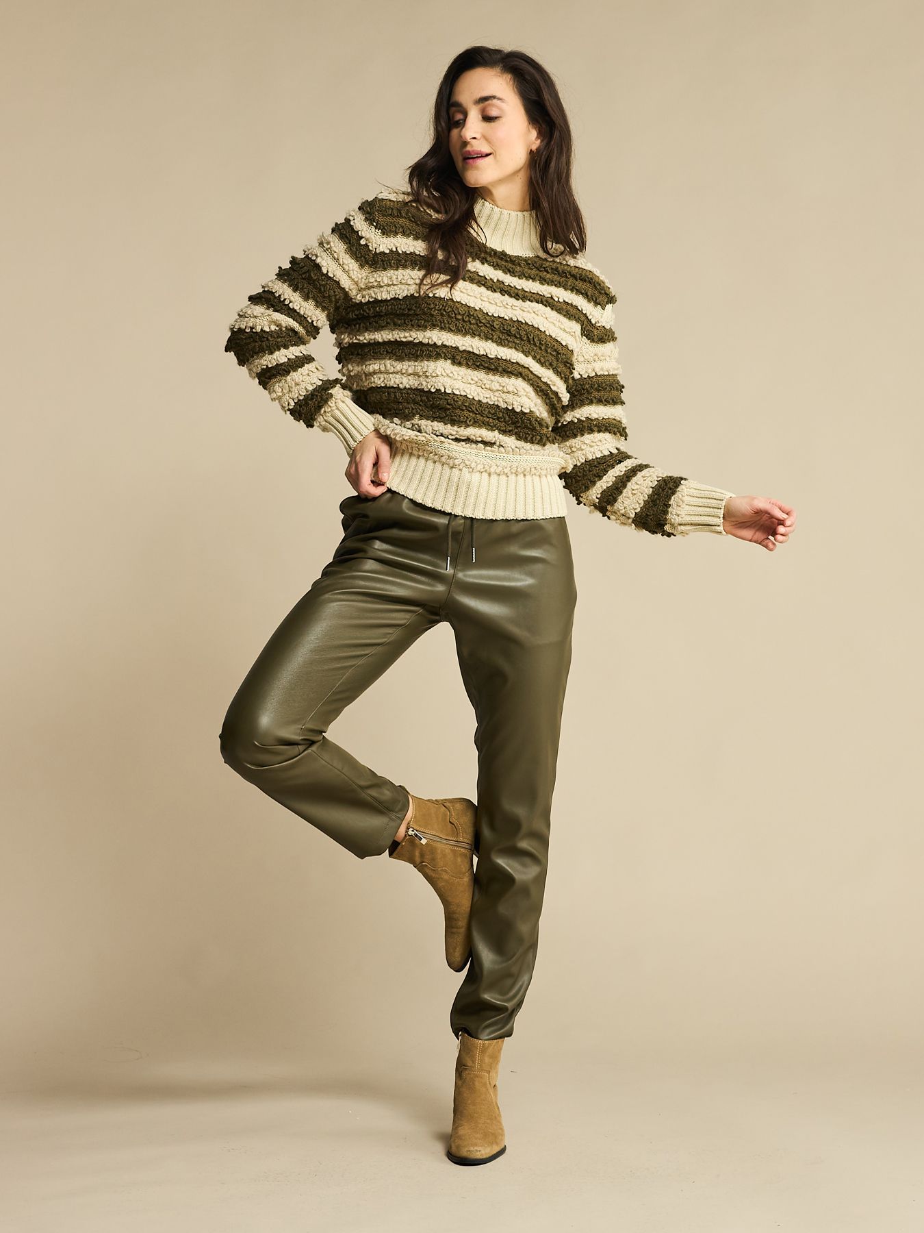 Red Button Sweater with Loops + Stripe Khaki23 2900153889041 Red Button Sweater with Loops + Stripe Khaki23 2900153889041