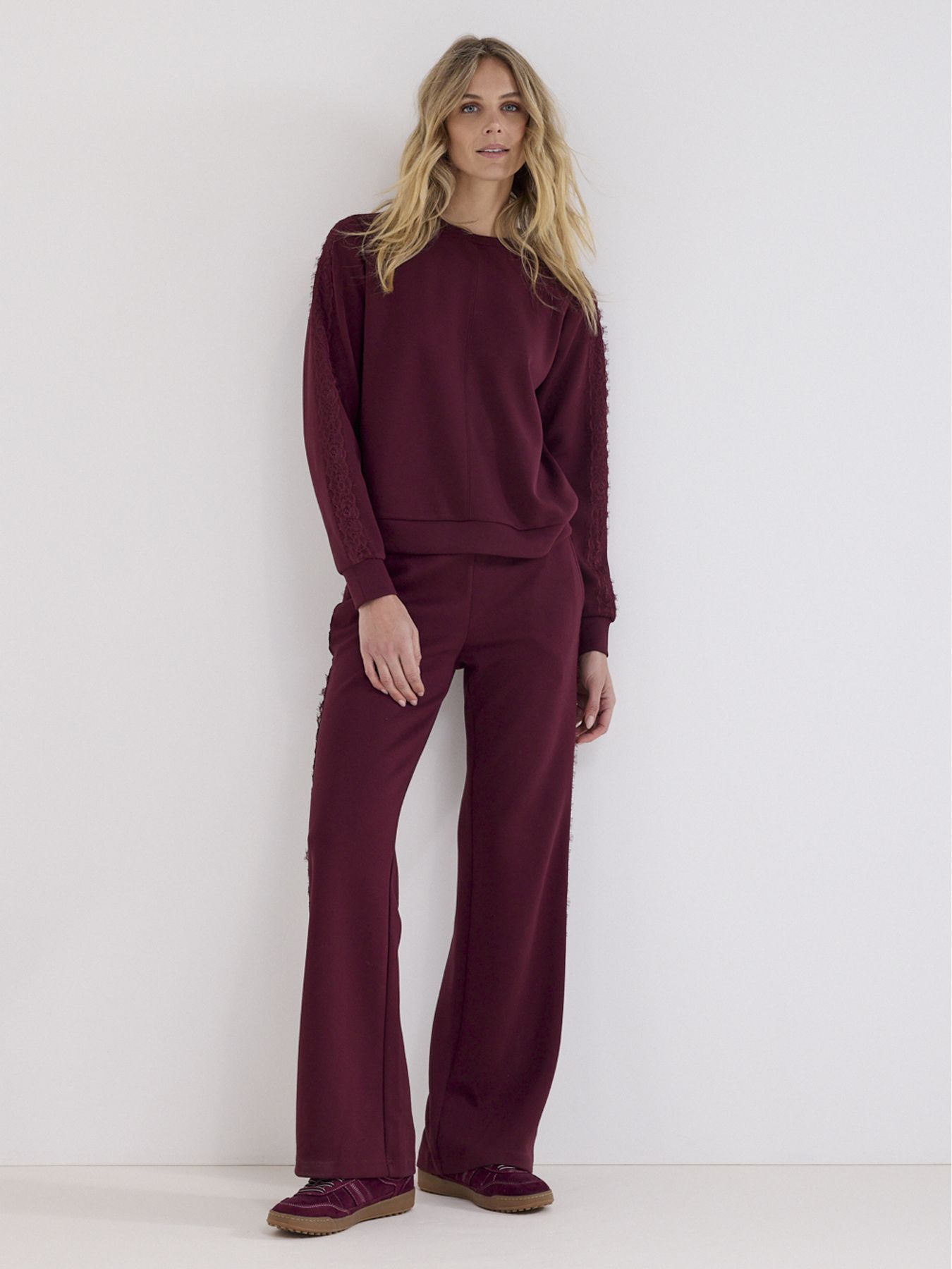 Tramontana Technical Sweat Jumper Lace Pomegranate 004580 2900162837019