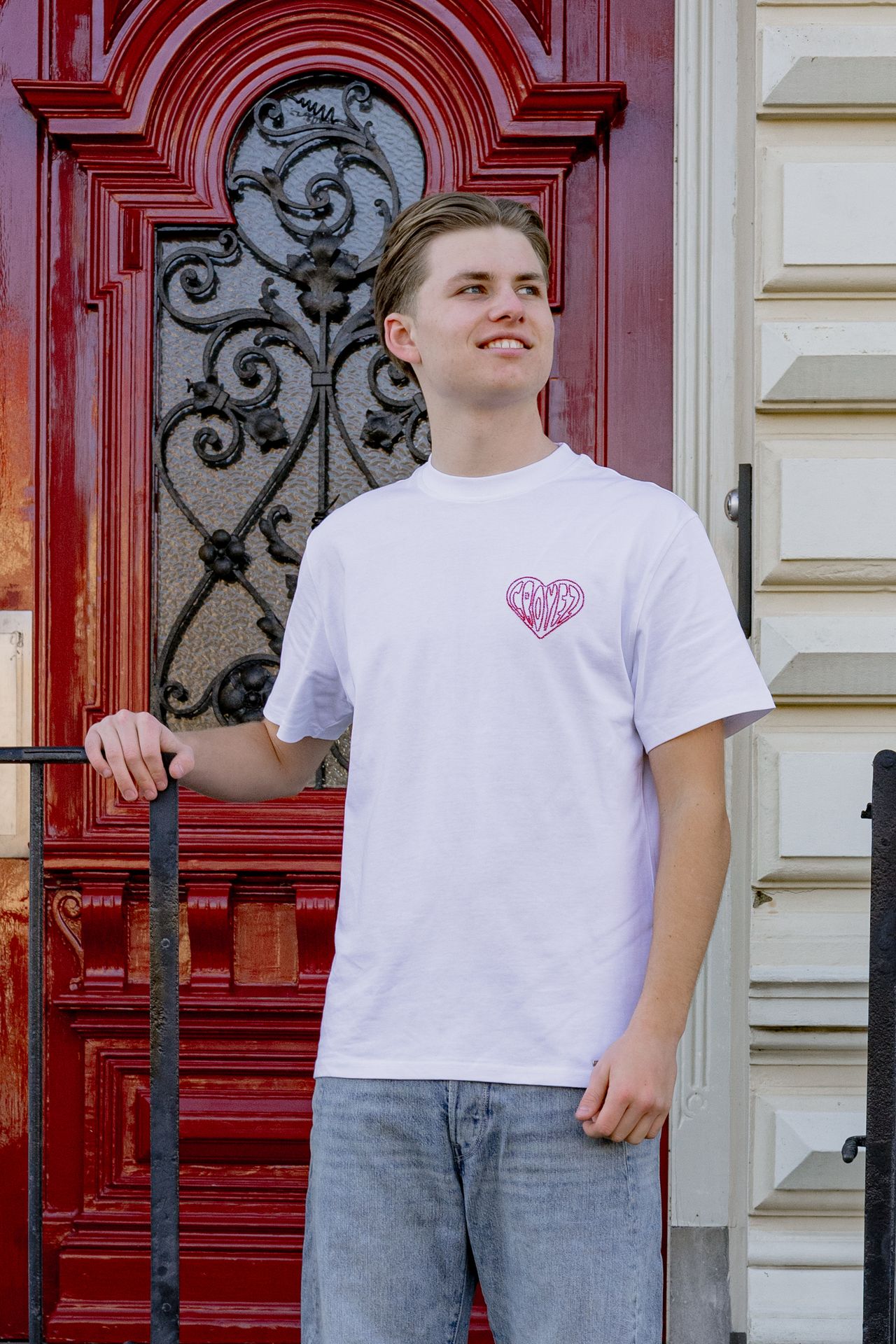 Croyez Croyez Stitched Heart T-Shirt 40001 white 2900163705065