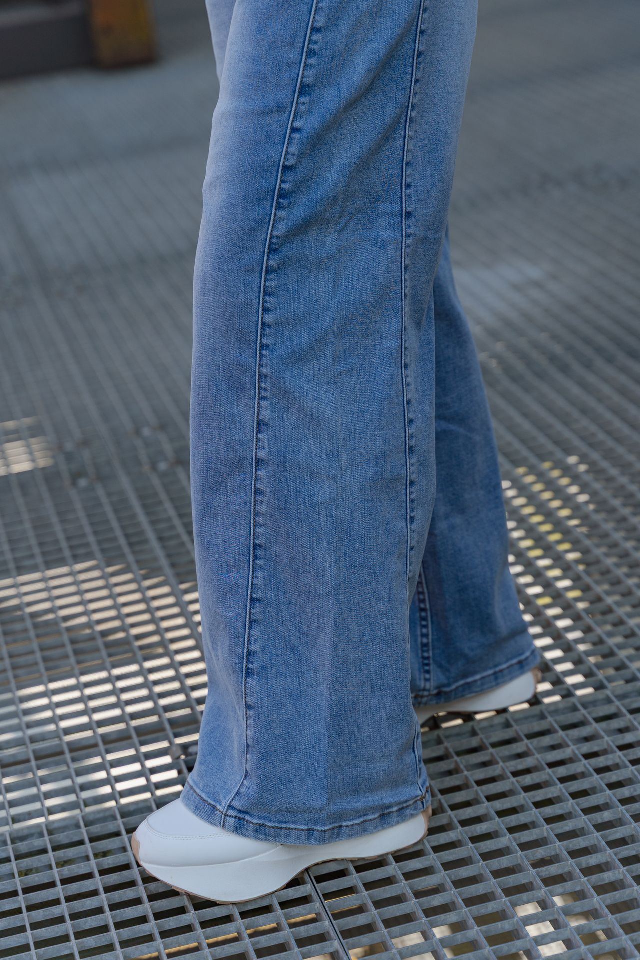 Red Button Claudette Slanted Seam Light Blue  lightblue179 2900164158105