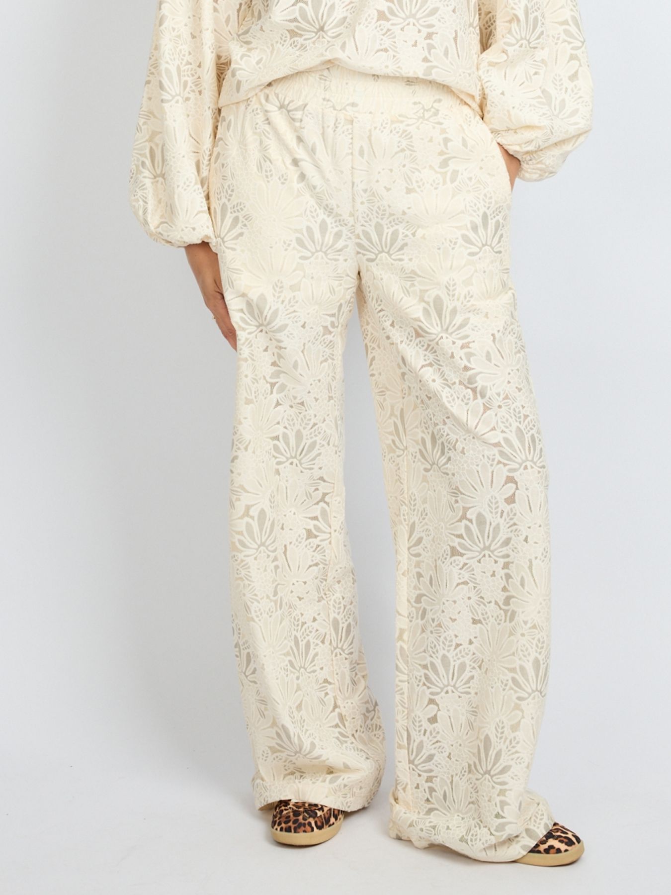 Fluresk Paloma pants 011 offwhite 00117837-EKA07001300000276