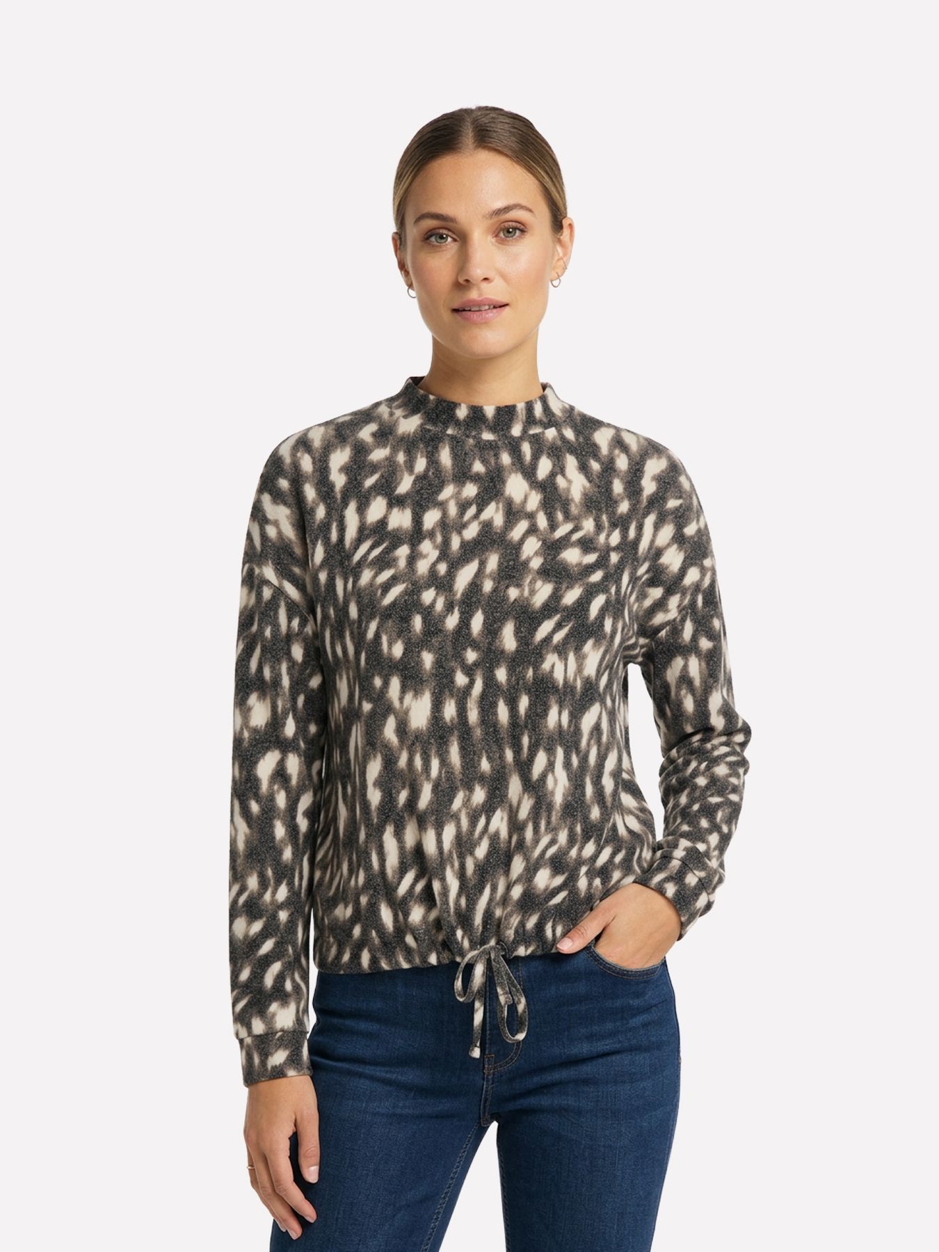 Street-One A326070 LTD QR printed soft shirt w black 00118618-L0019000200000011