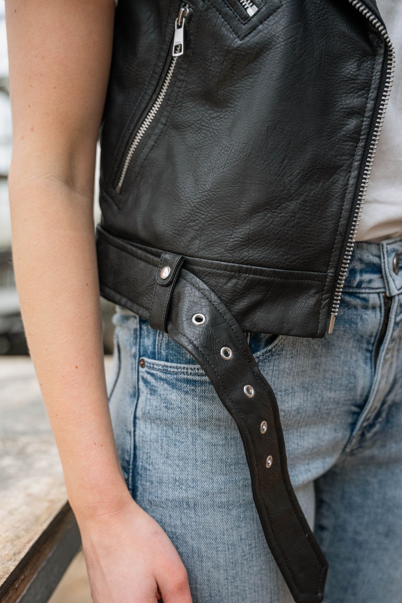 Only ONLVERA FAUX LEATHER WAISTCOAT  OTW - Black Black 2900126201016