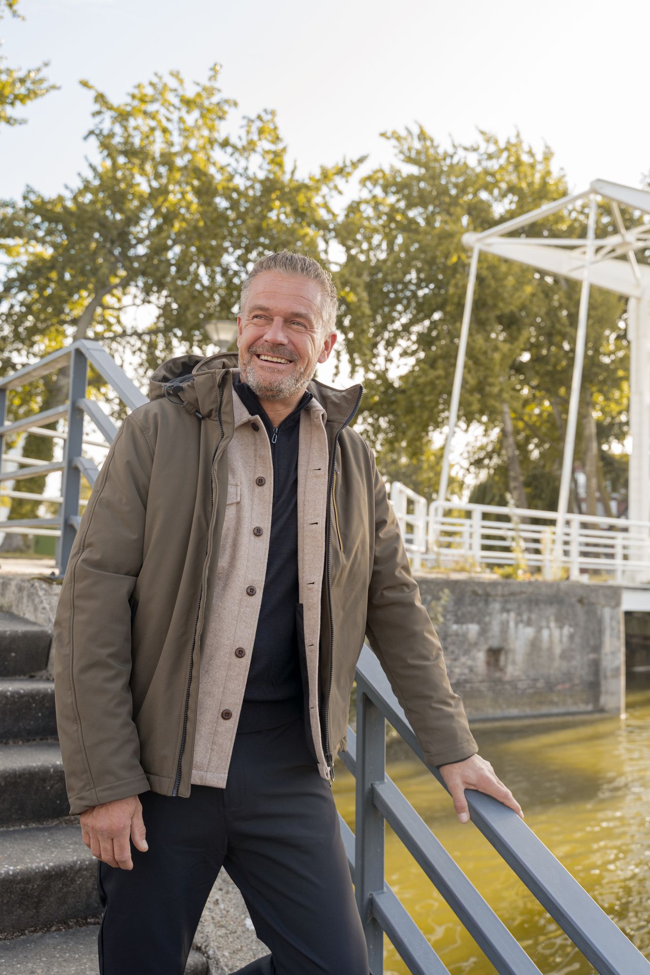 No Excess Jacket Short Fit Hooded Softshell Stretch 044 taupe 2900159451075