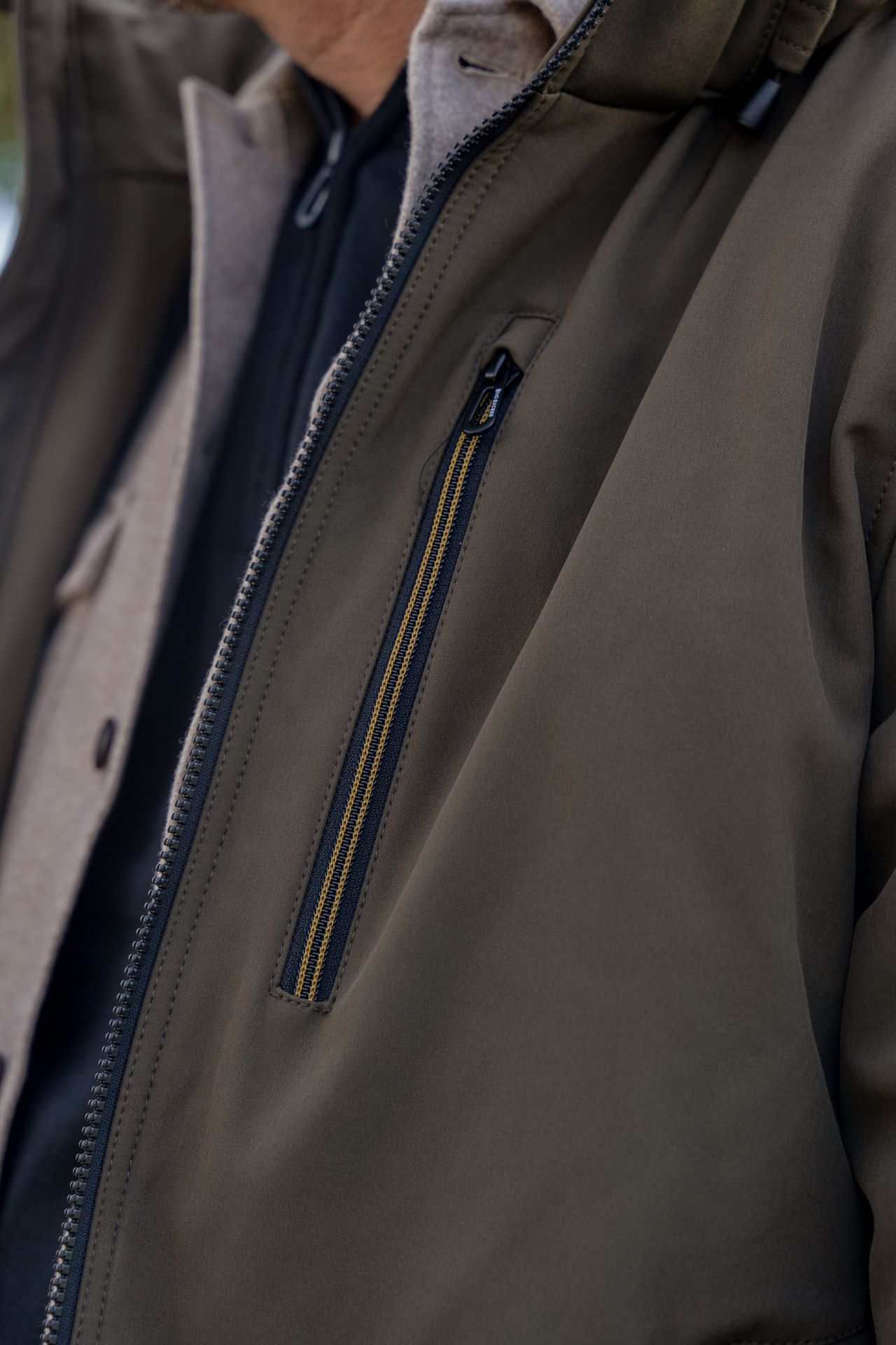 No Excess Jacket Short Fit Hooded Softshell Stretch 044 taupe 2900159451075