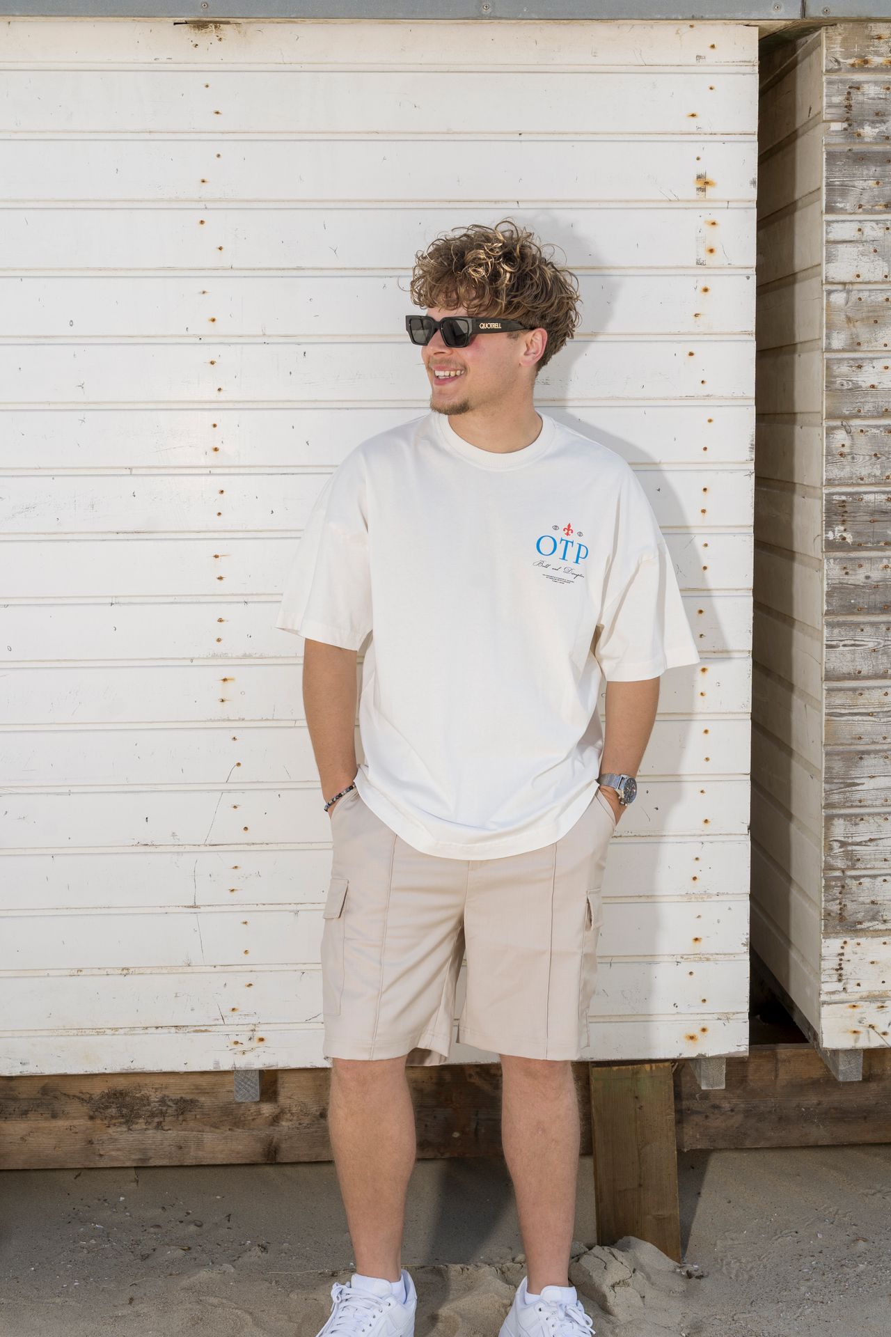 Off The Pitch Club smart shorts Sand 2900155748032