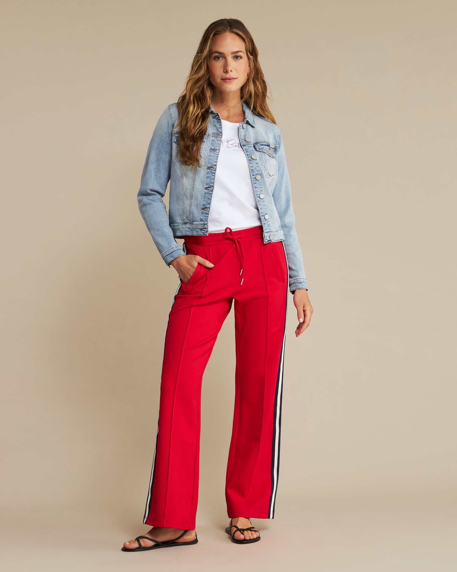 Red Button Jackie bleach bleach108 2900150107049