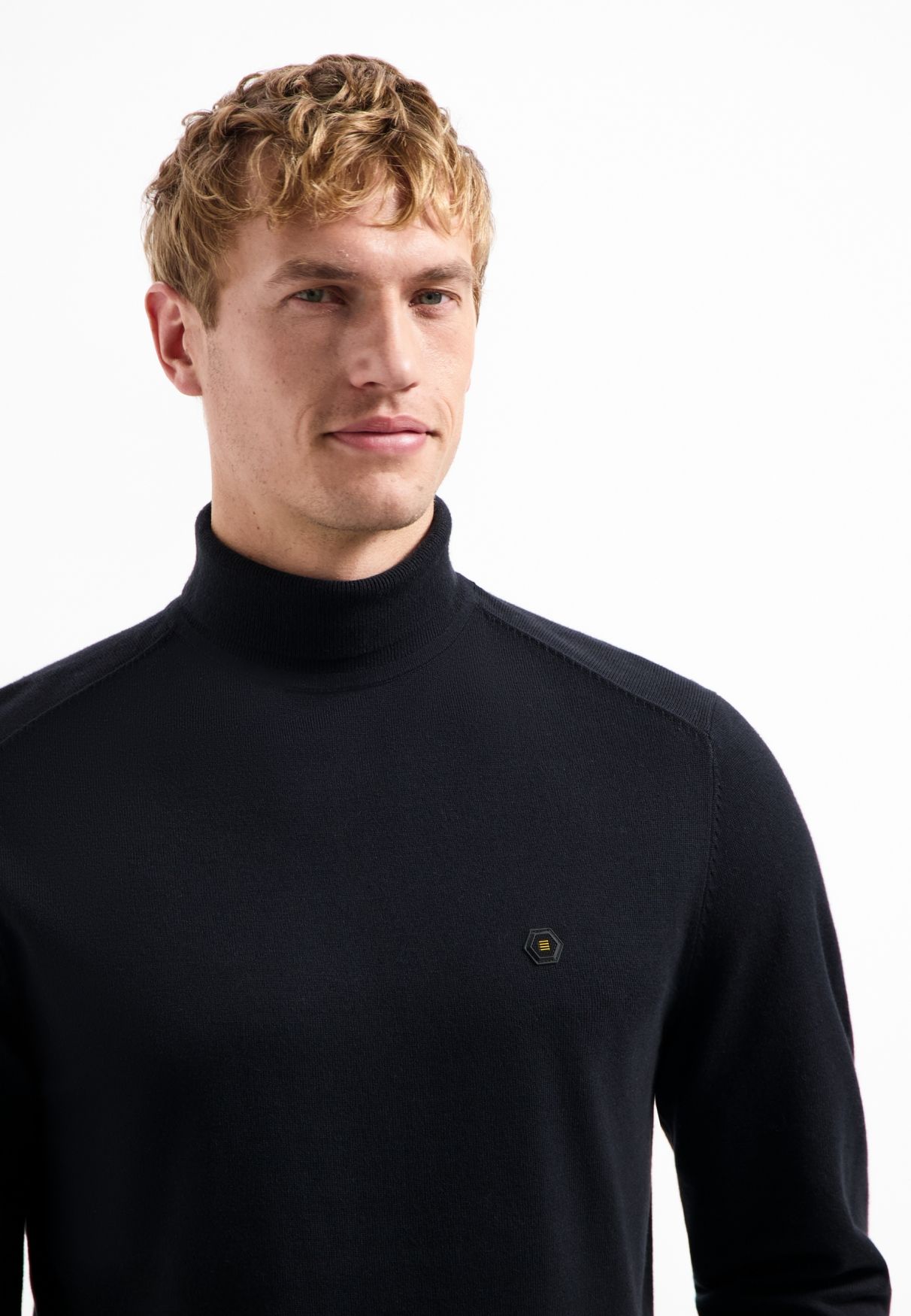 No Excess Pullover Roll Neck 020 black 2900159463085
