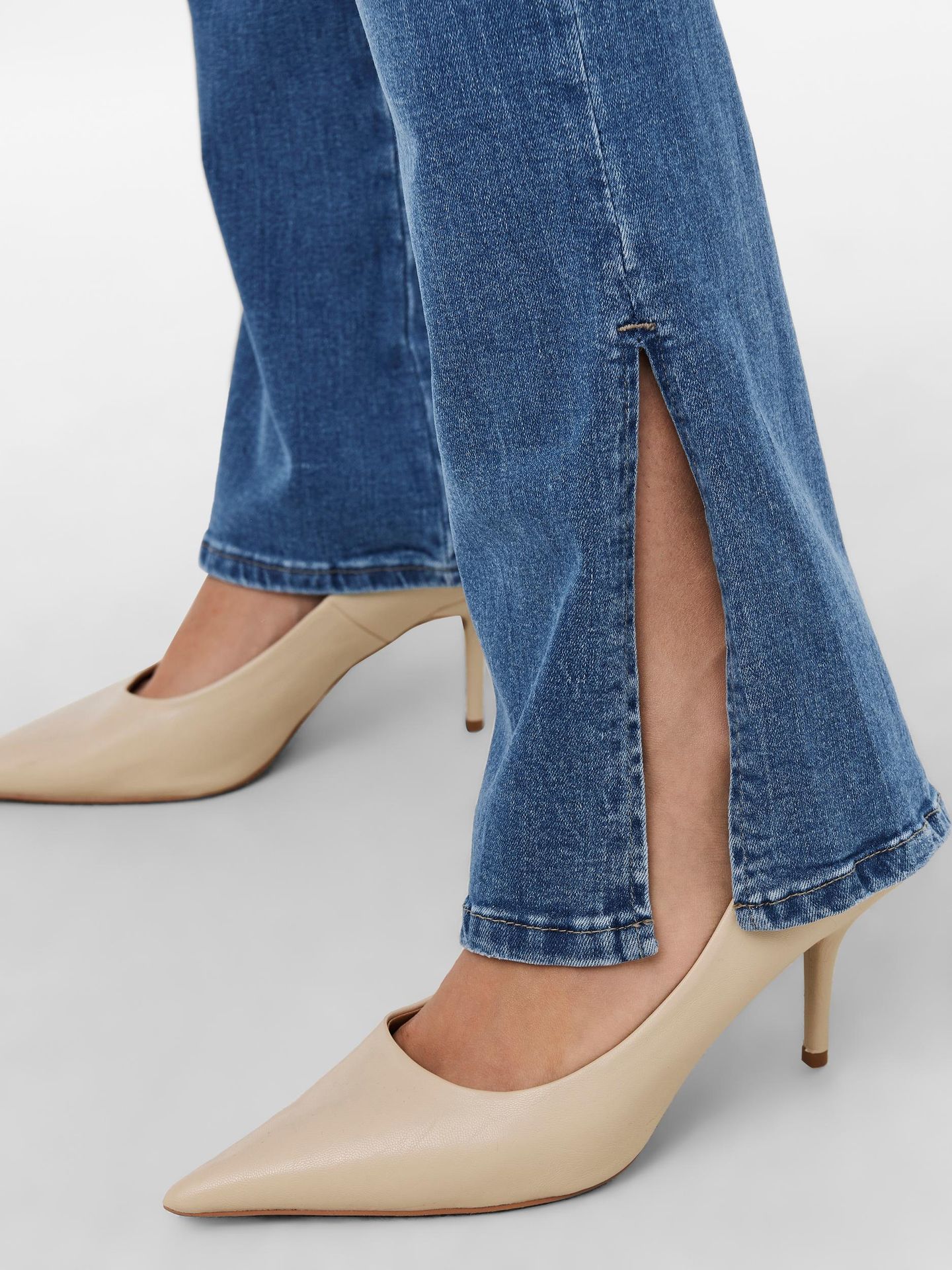 Only ONLHUSH LIFE MID FLARED SLIT DNM AZ - Light Medium Light Medium Blue Denim 2900126199108